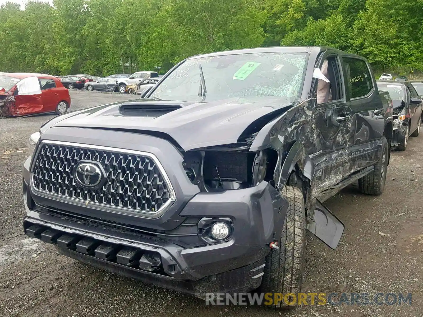 2 Photograph of a damaged car 5TFCZ5AN7KX187936 TOYOTA TACOMA DOU 2019