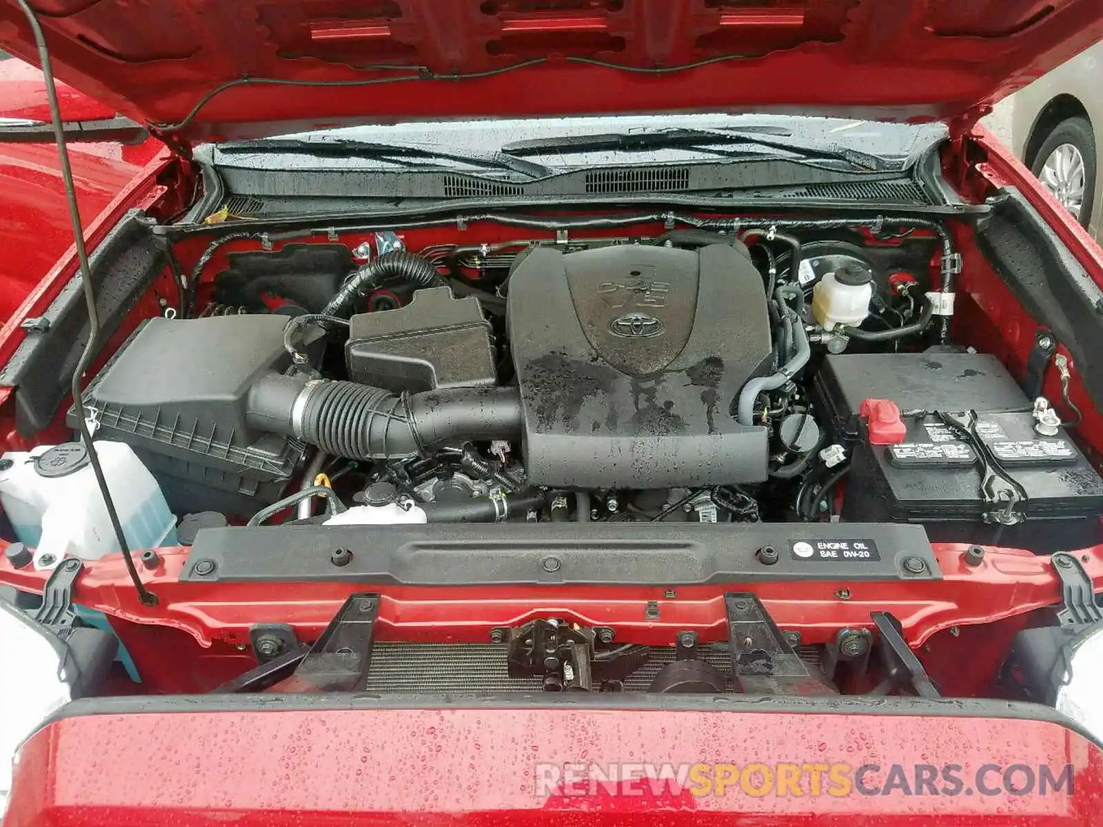 7 Photograph of a damaged car 5TFCZ5AN7KX192165 TOYOTA TACOMA DOU 2019