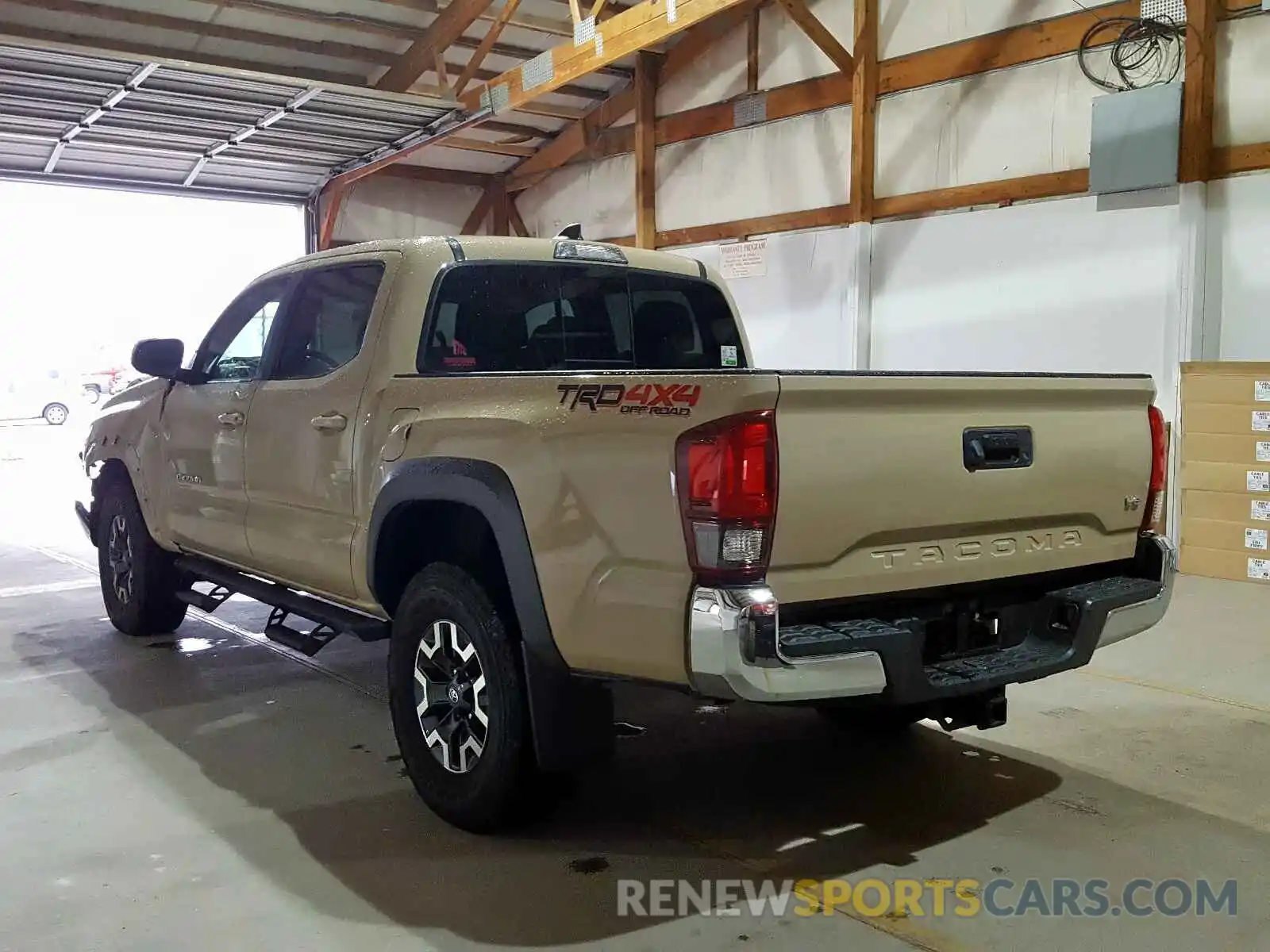 3 Photograph of a damaged car 5TFCZ5AN9KX174038 TOYOTA TACOMA DOU 2019