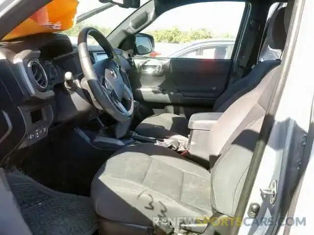 5 Photograph of a damaged car 5TFCZ5AN9KX187145 TOYOTA TACOMA DOU 2019