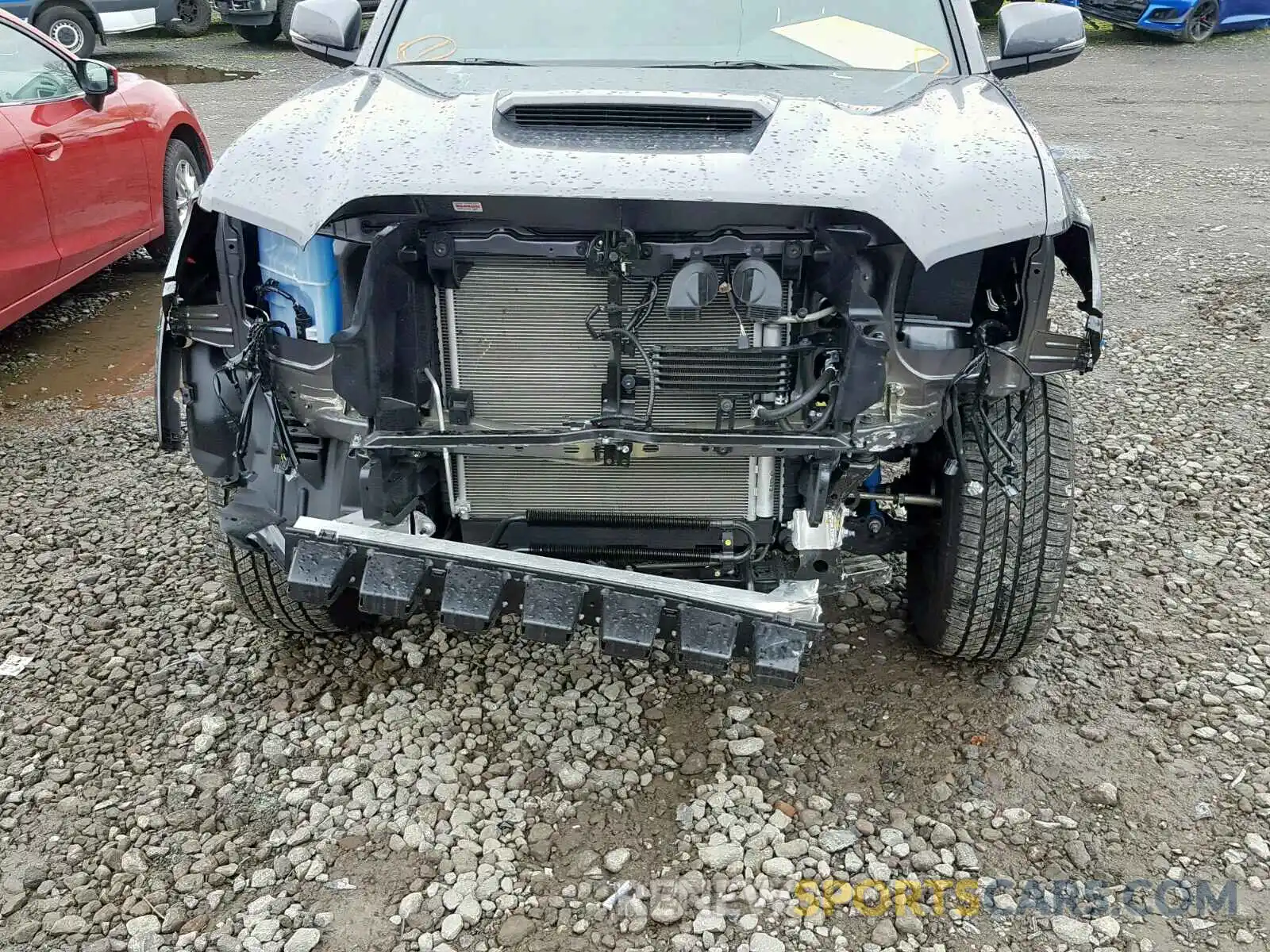 9 Фотография поврежденного автомобиля 5TFCZ5ANXKX179006 TOYOTA TACOMA DOU 2019