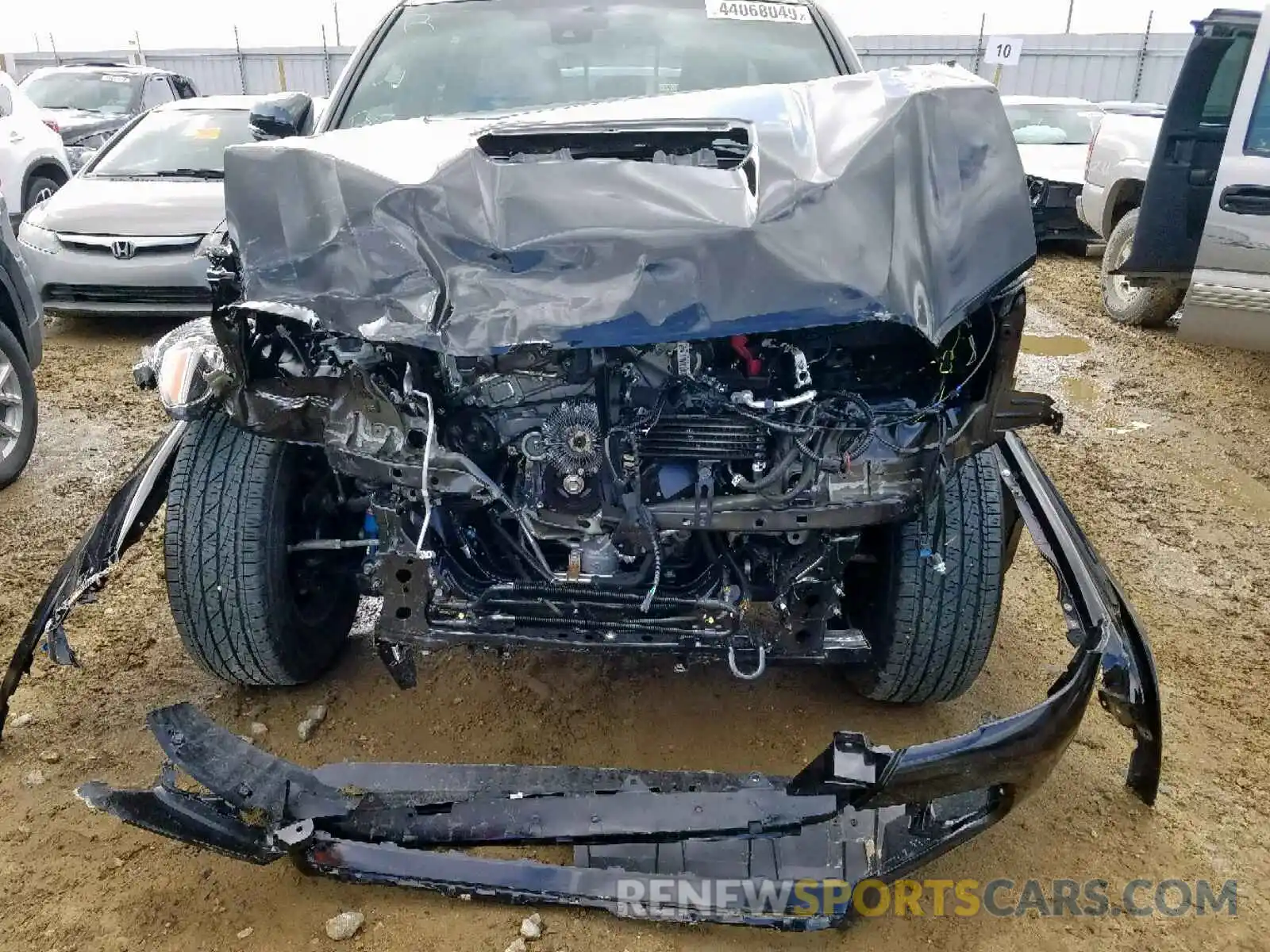 9 Photograph of a damaged car 5TFDZ5BN2KX041804 TOYOTA TACOMA DOU 2019