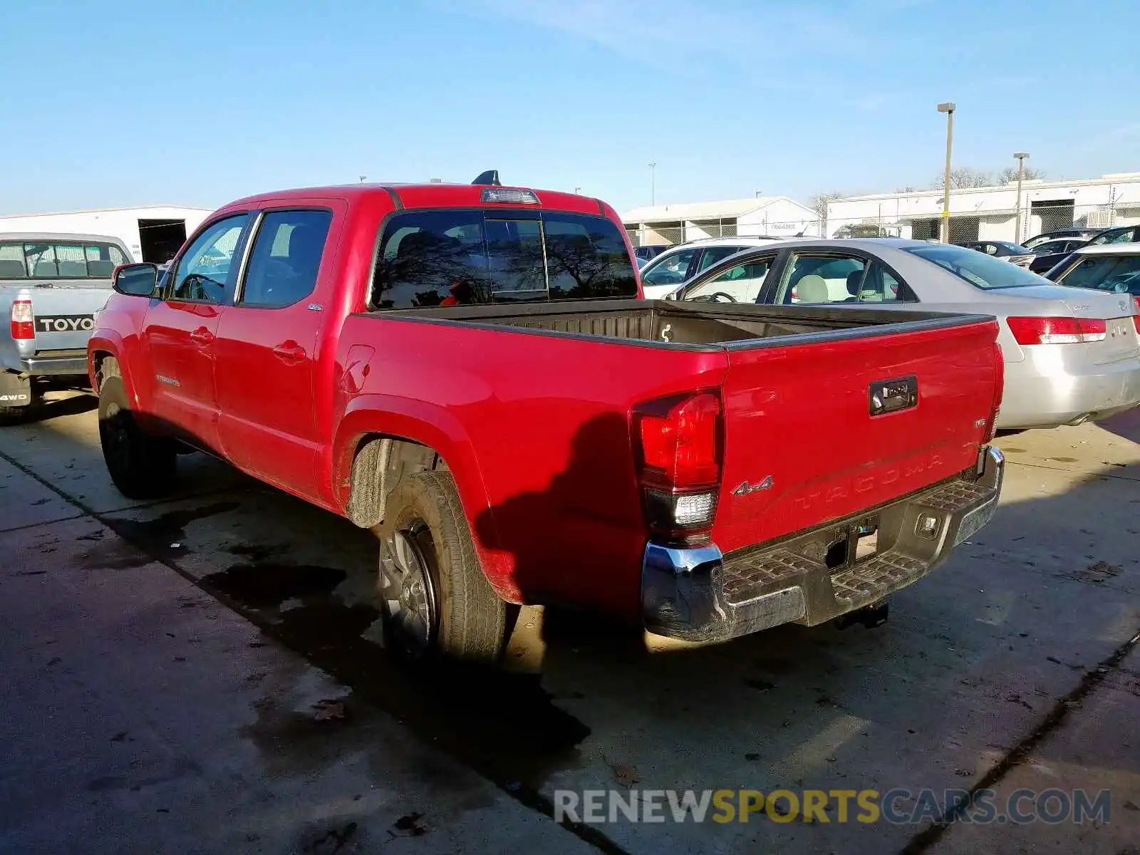 3 Photograph of a damaged car 3TMCZ5AN9LM300700 TOYOTA TACOMA DOU 2020