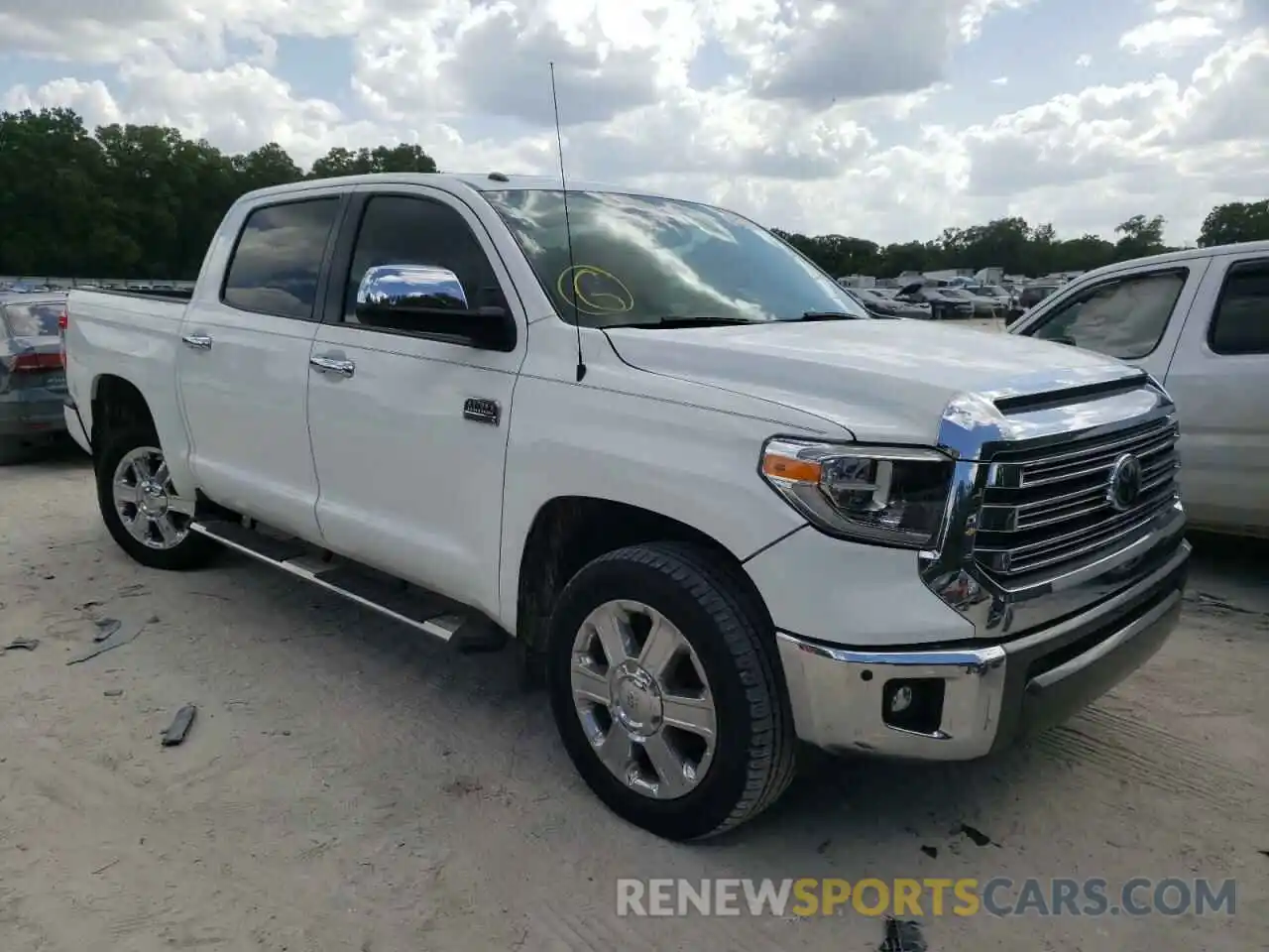 1 Photograph of a damaged car 5TFAY5F11KX817904 TOYOTA TUNDRA 2019