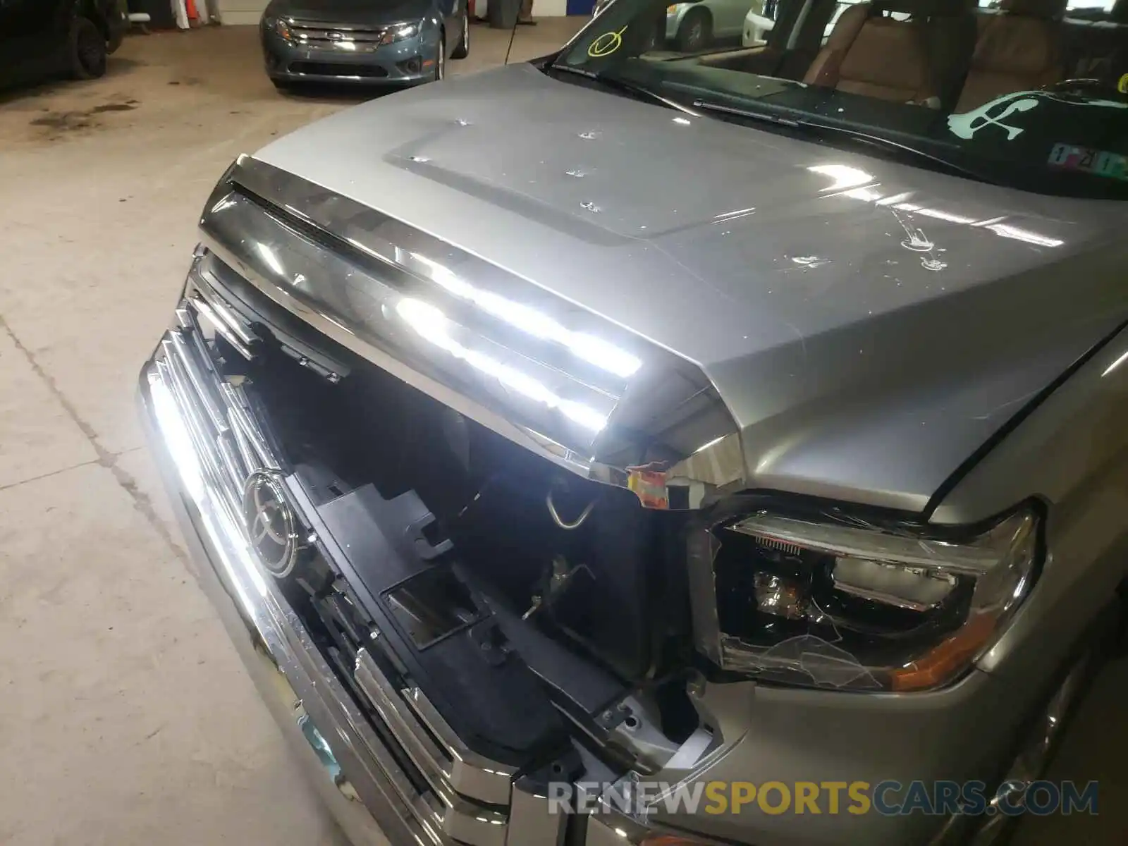 9 Photograph of a damaged car 5TFAY5F12KX806894 TOYOTA TUNDRA 2019