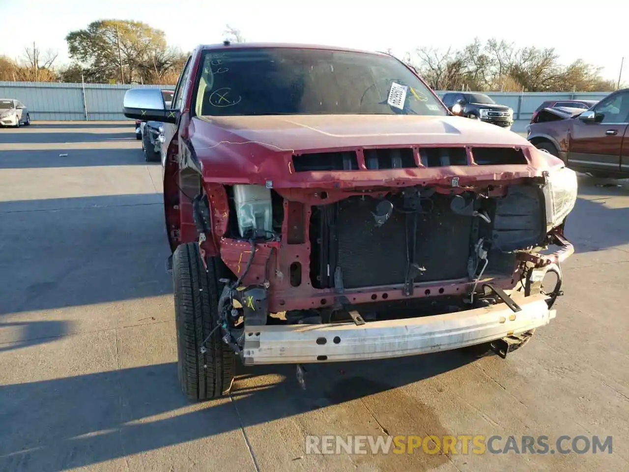 9 Photograph of a damaged car 5TFAY5F13KX779723 TOYOTA TUNDRA 2019