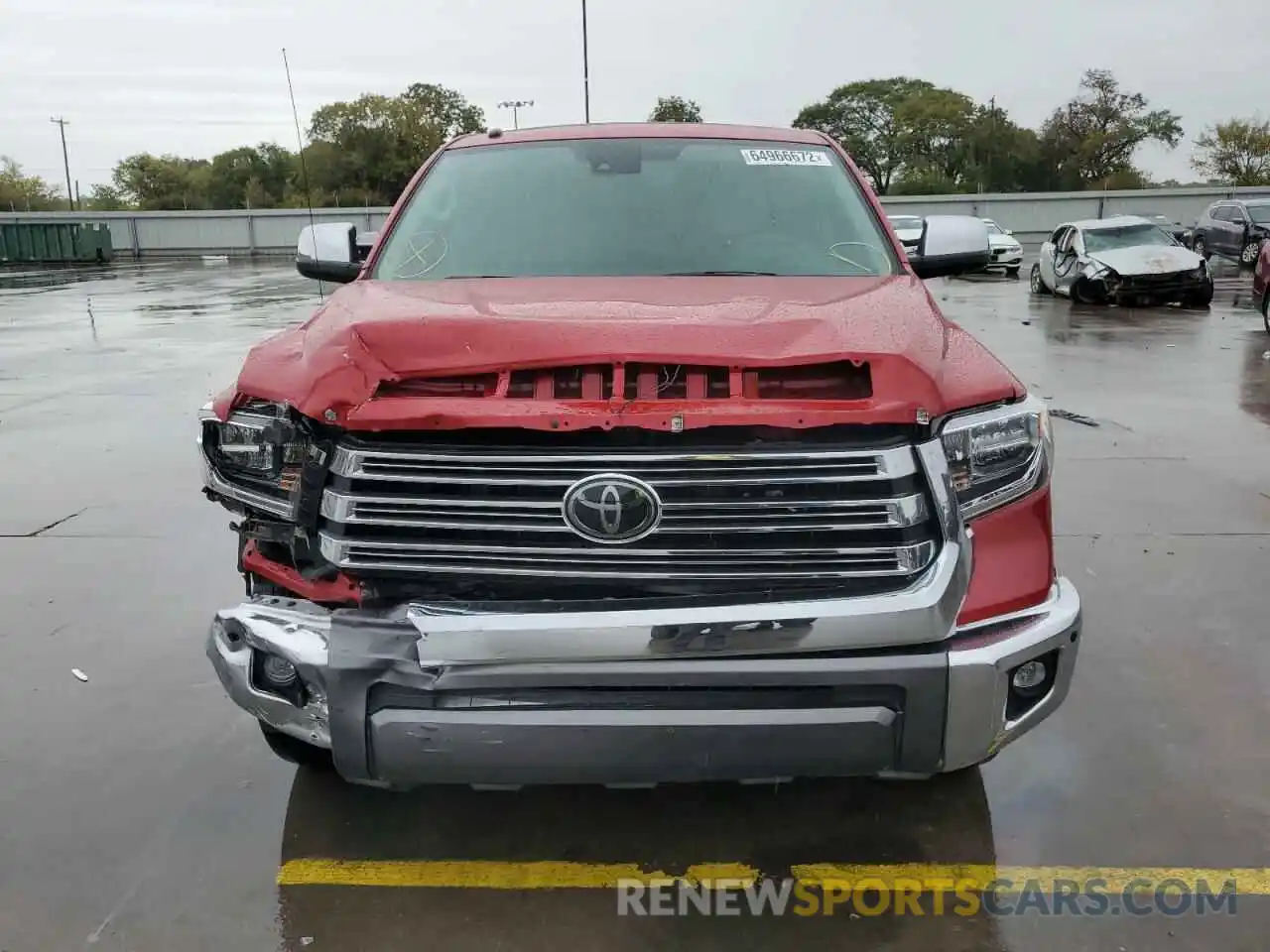 9 Photograph of a damaged car 5TFAY5F13KX788504 TOYOTA TUNDRA 2019