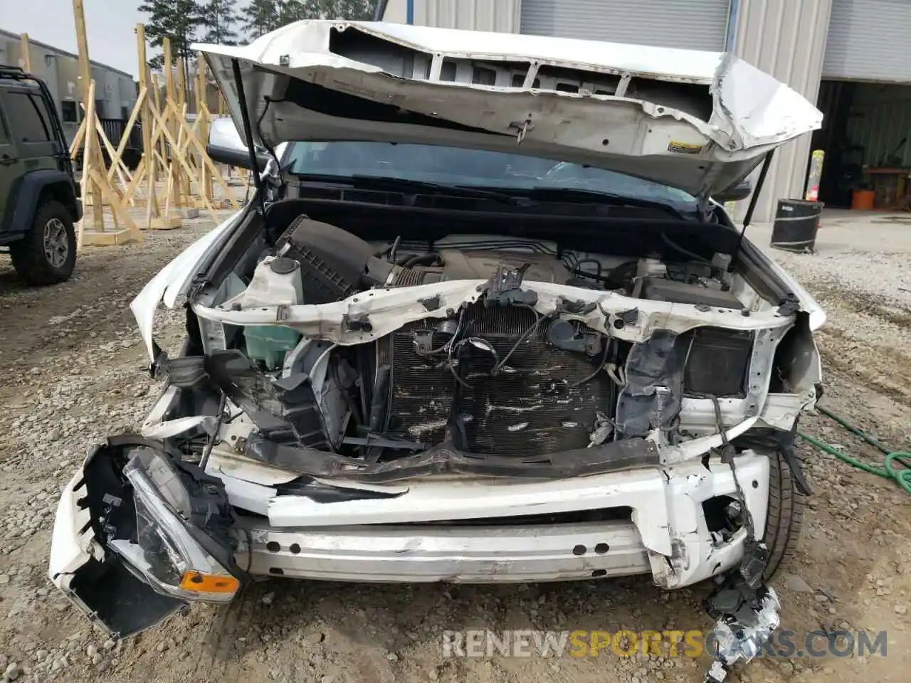 9 Photograph of a damaged car 5TFAY5F13KX807343 TOYOTA TUNDRA 2019