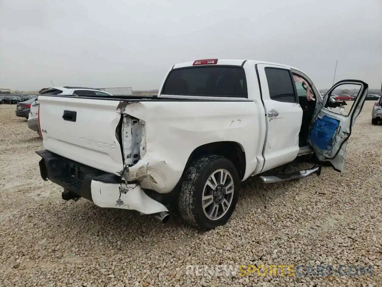 4 Фотография поврежденного автомобиля 5TFAY5F13KX816589 TOYOTA TUNDRA 2019