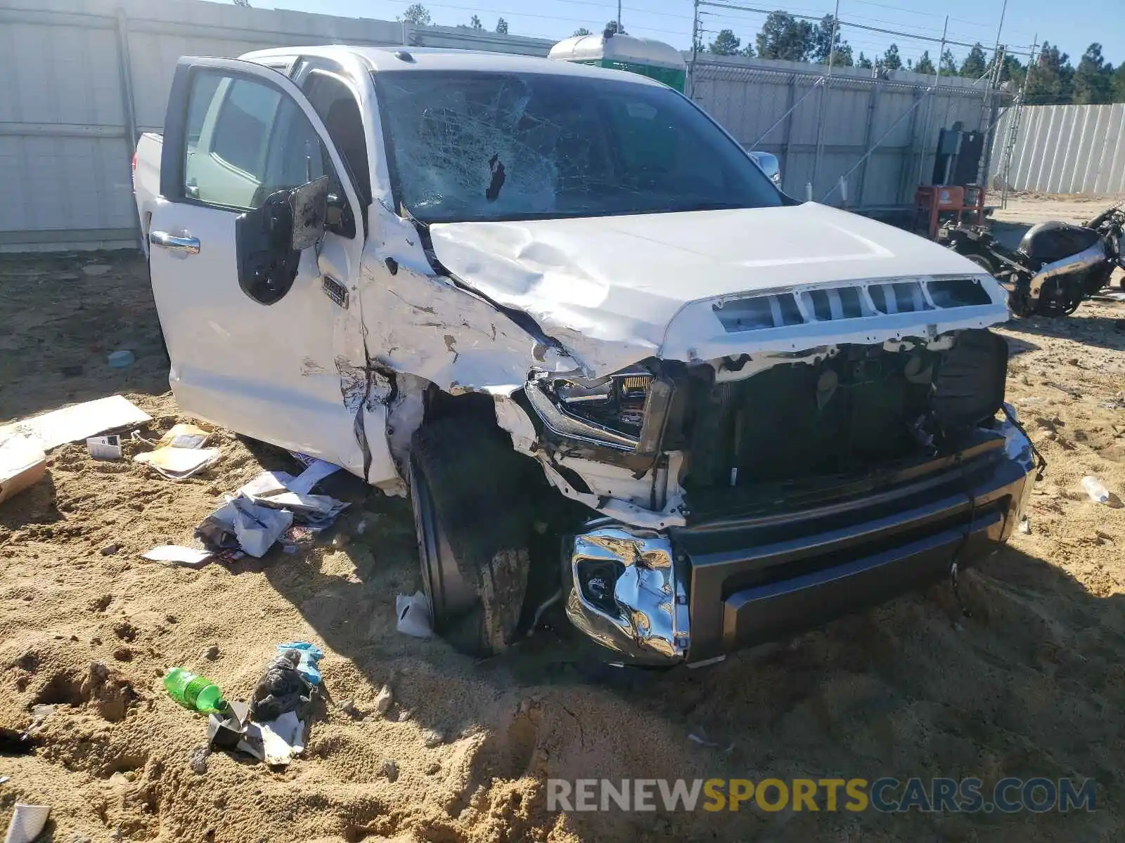 9 Photograph of a damaged car 5TFAY5F13KX824353 TOYOTA TUNDRA 2019