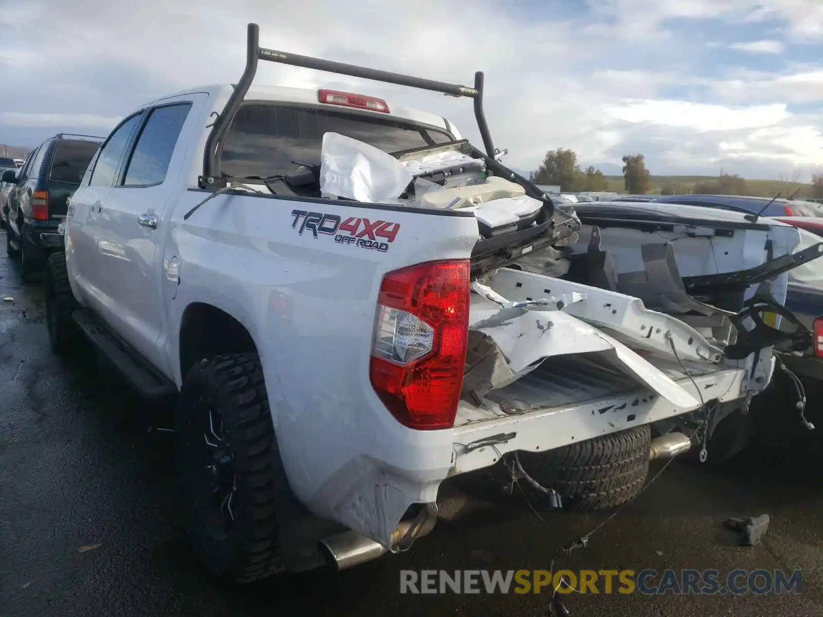 3 Photograph of a damaged car 5TFAY5F13KX831674 TOYOTA TUNDRA 2019