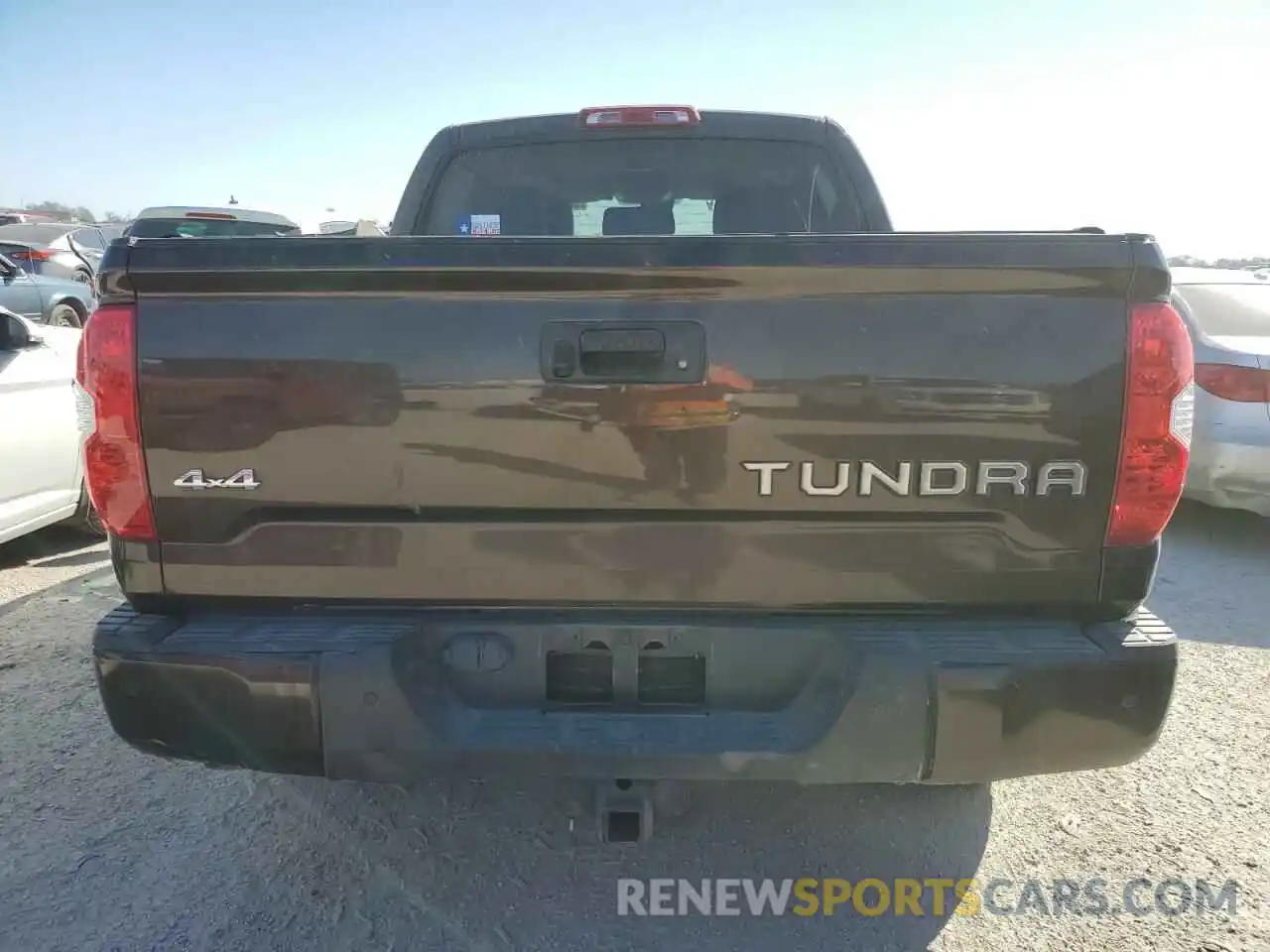 6 Photograph of a damaged car 5TFAY5F13KX863881 TOYOTA TUNDRA 2019