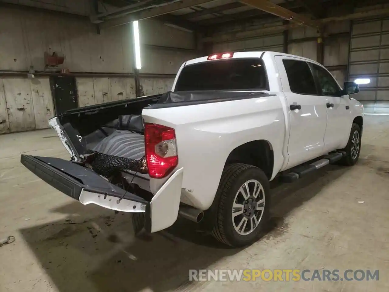 4 Photograph of a damaged car 5TFAY5F13KX864755 TOYOTA TUNDRA 2019