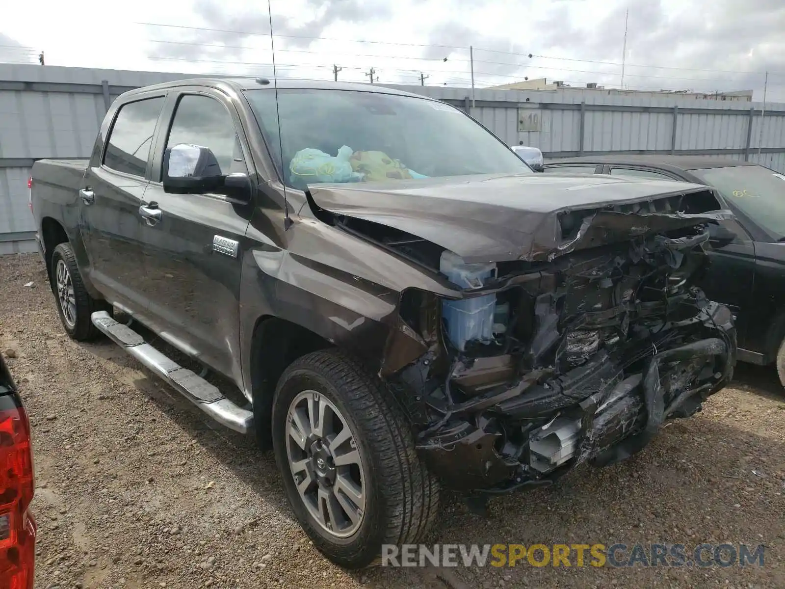 1 Photograph of a damaged car 5TFAY5F14KX855191 TOYOTA TUNDRA 2019