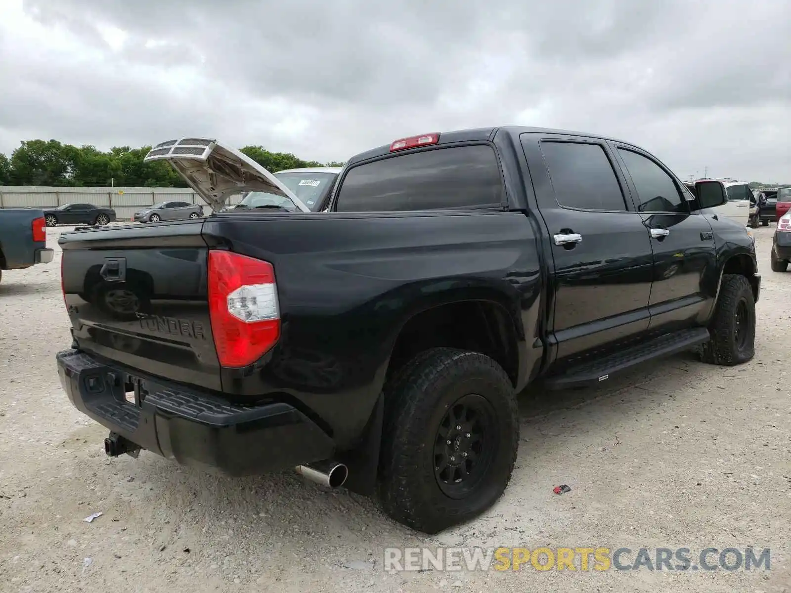 4 Photograph of a damaged car 5TFAY5F15KX781991 TOYOTA TUNDRA 2019