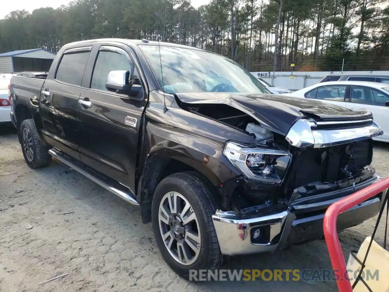 1 Photograph of a damaged car 5TFAY5F15KX790934 TOYOTA TUNDRA 2019