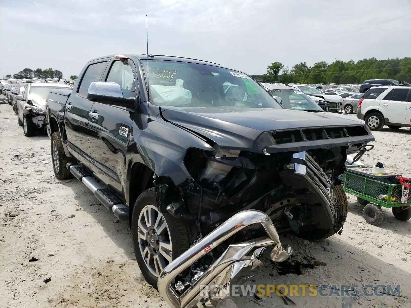 1 Photograph of a damaged car 5TFAY5F15KX805481 TOYOTA TUNDRA 2019