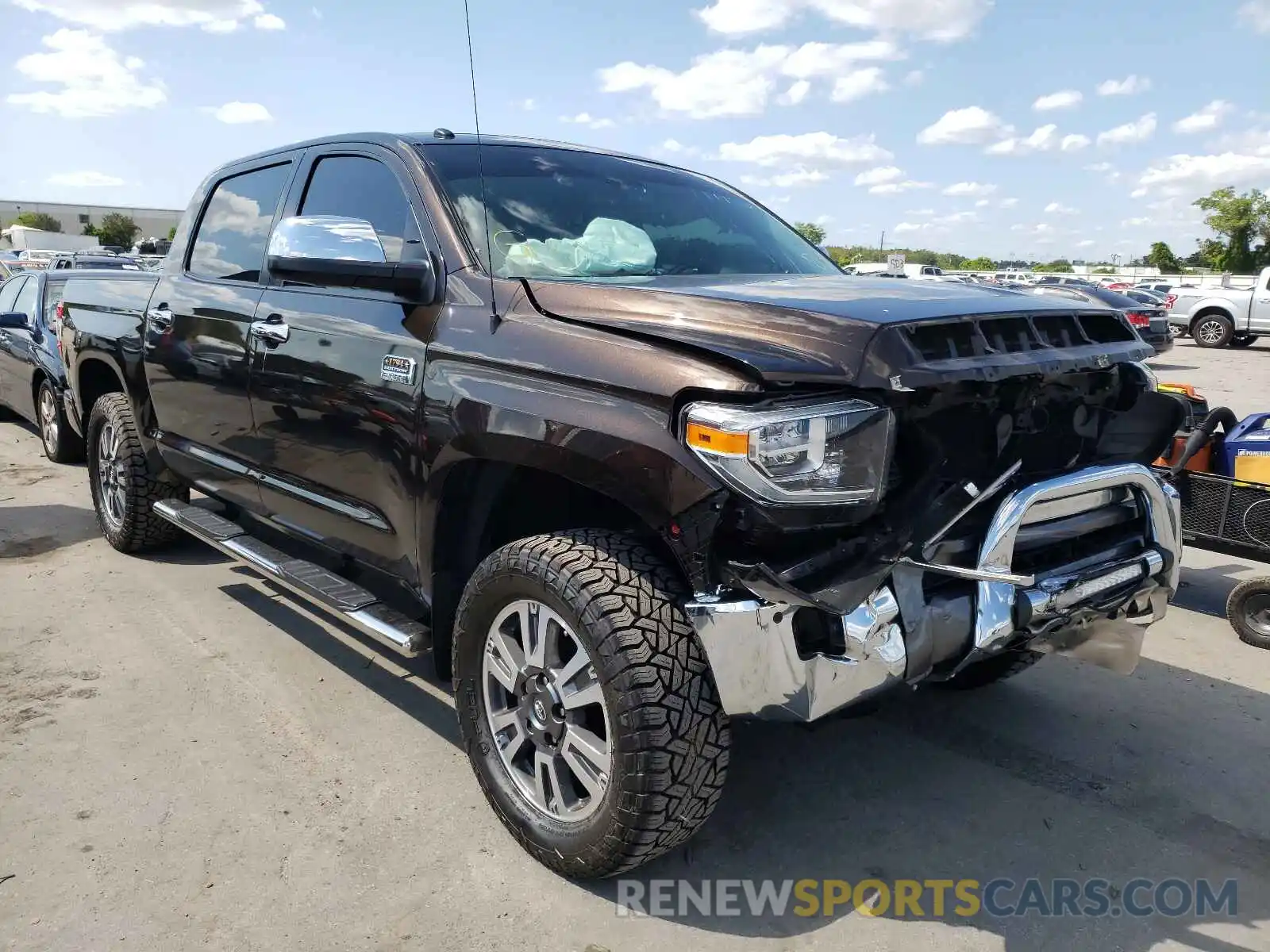 1 Photograph of a damaged car 5TFAY5F15KX838433 TOYOTA TUNDRA 2019