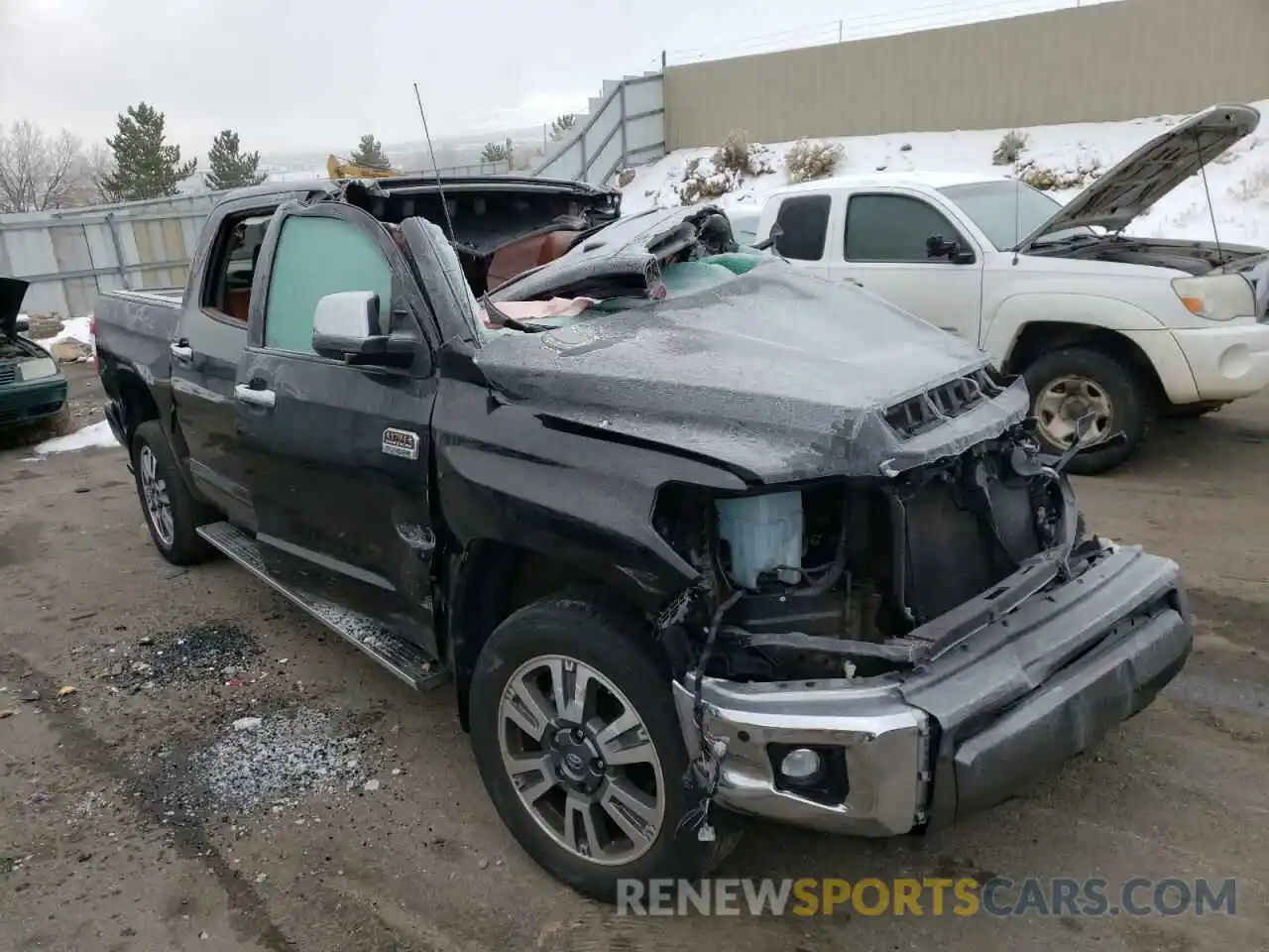 1 Photograph of a damaged car 5TFAY5F15KX844507 TOYOTA TUNDRA 2019