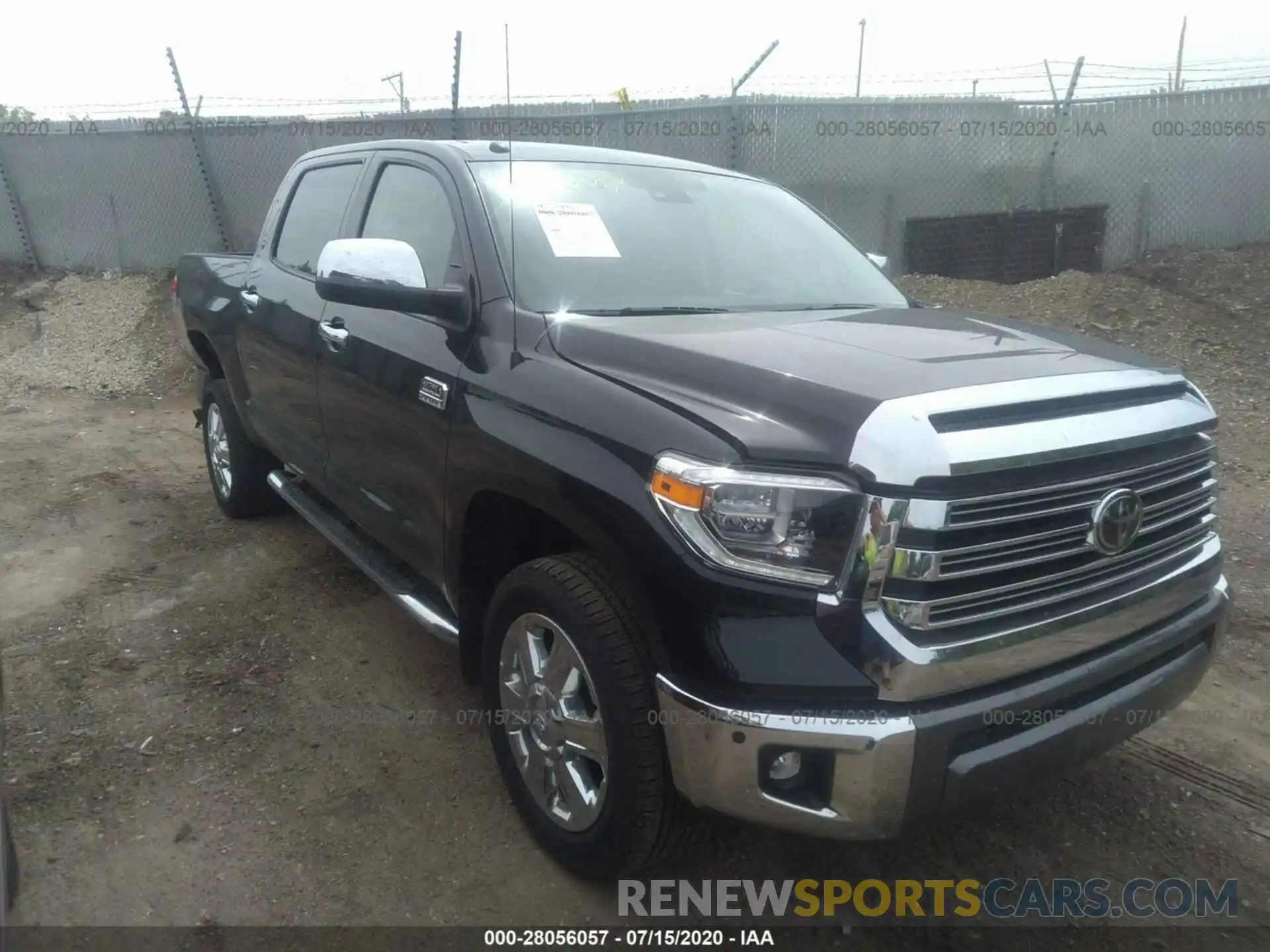 1 Photograph of a damaged car 5TFAY5F15KX851229 TOYOTA TUNDRA 2019