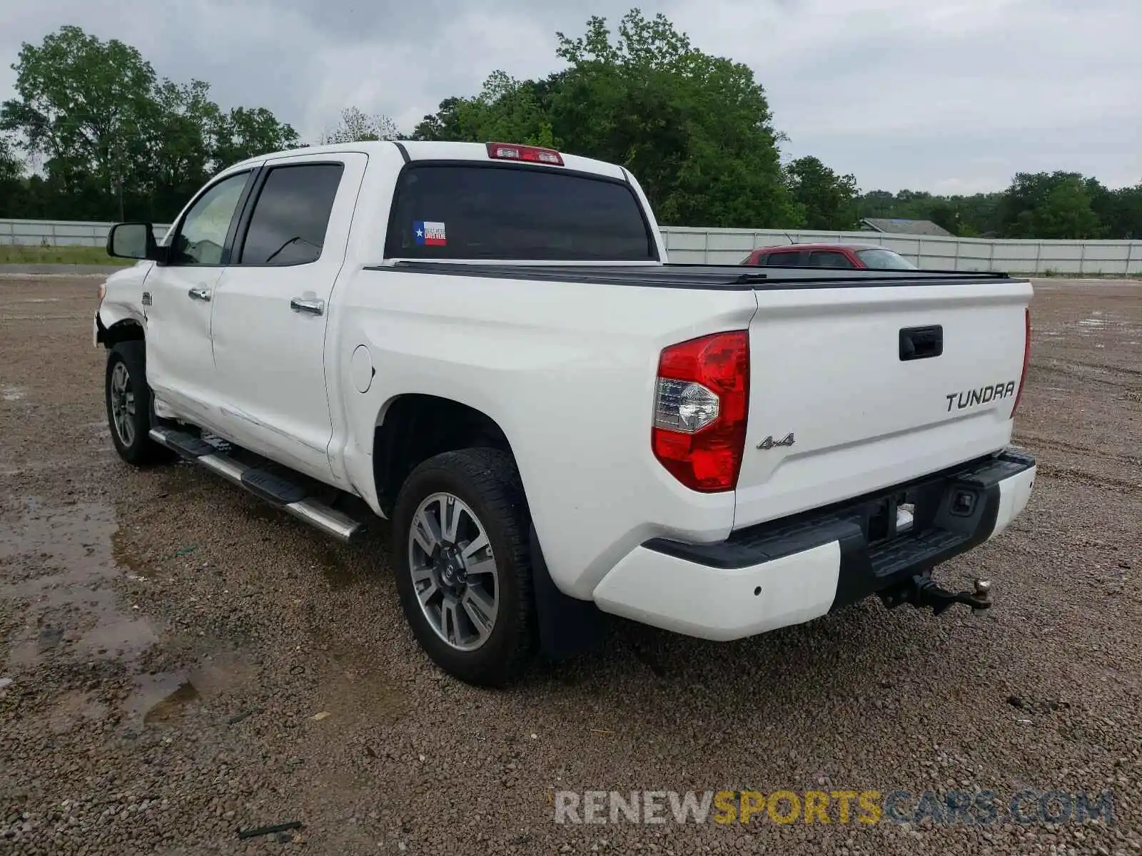 3 Photograph of a damaged car 5TFAY5F16KX782728 TOYOTA TUNDRA 2019