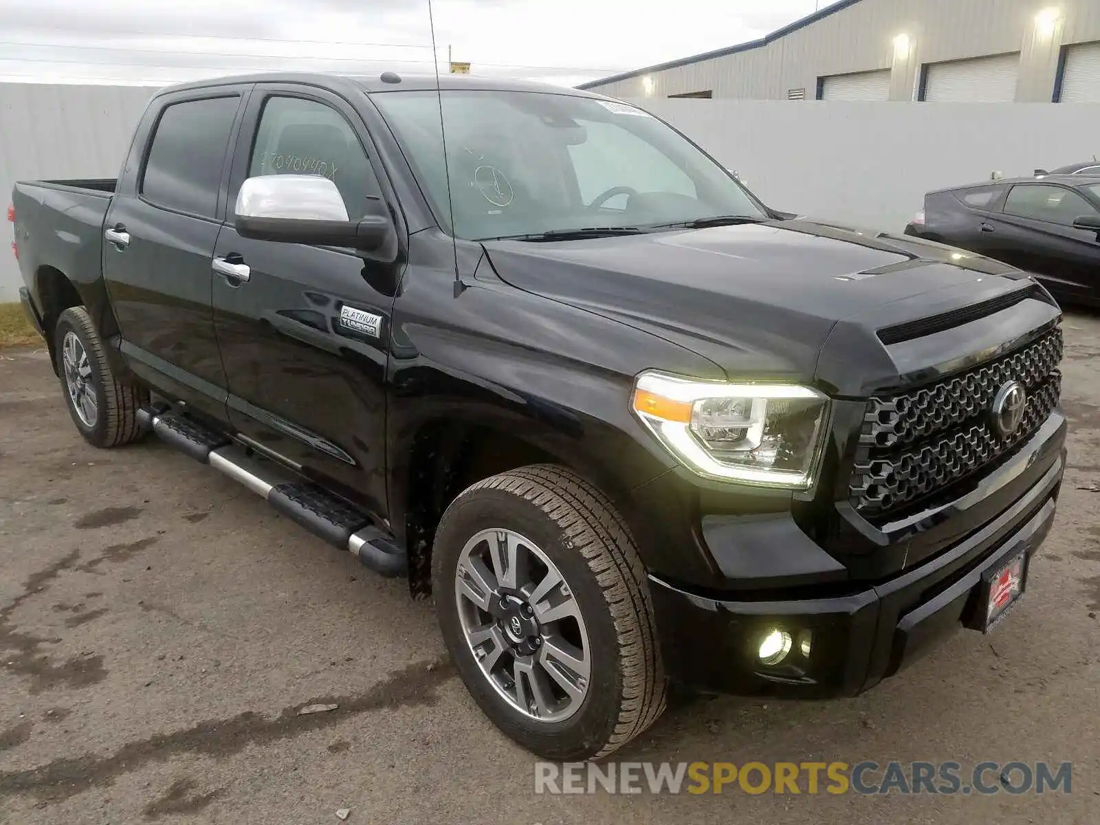 1 Photograph of a damaged car 5TFAY5F16KX846718 TOYOTA TUNDRA 2019