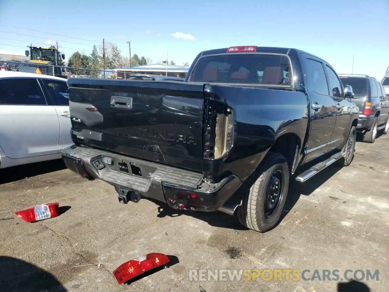 4 Photograph of a damaged car 5TFAY5F16KX859565 TOYOTA TUNDRA 2019