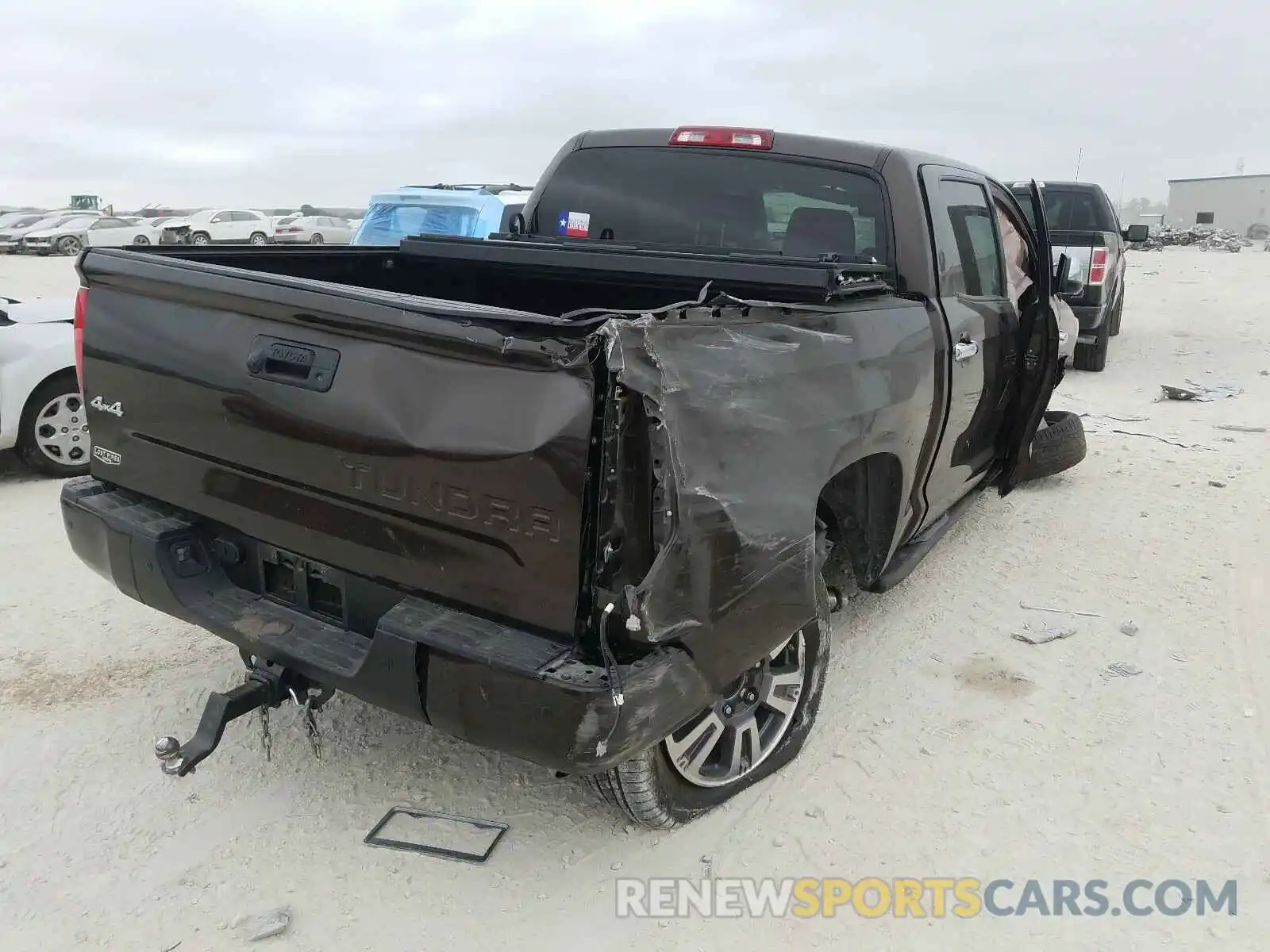 4 Photograph of a damaged car 5TFAY5F18KX782262 TOYOTA TUNDRA 2019