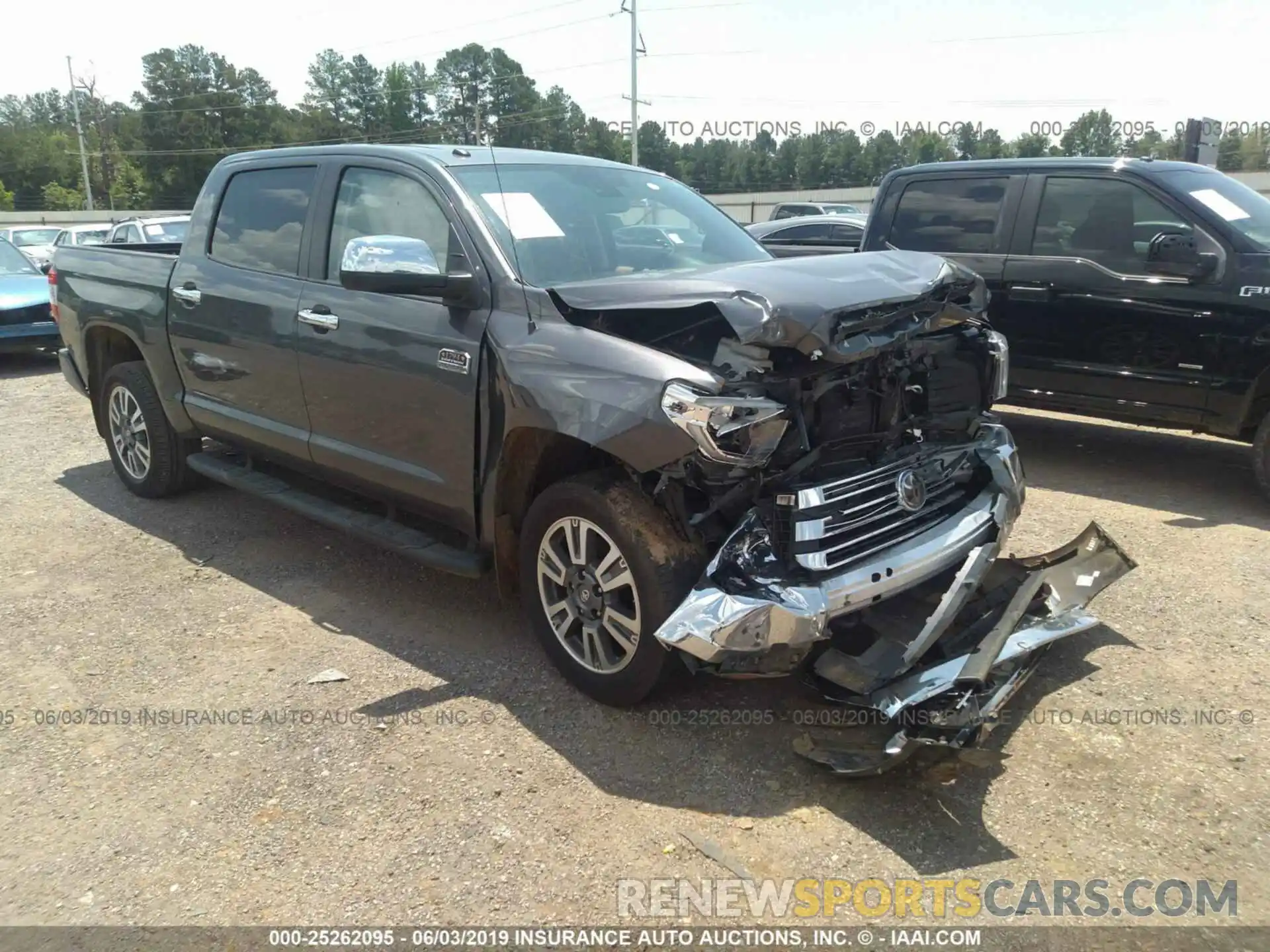 1 Photograph of a damaged car 5TFAY5F18KX787042 TOYOTA TUNDRA 2019