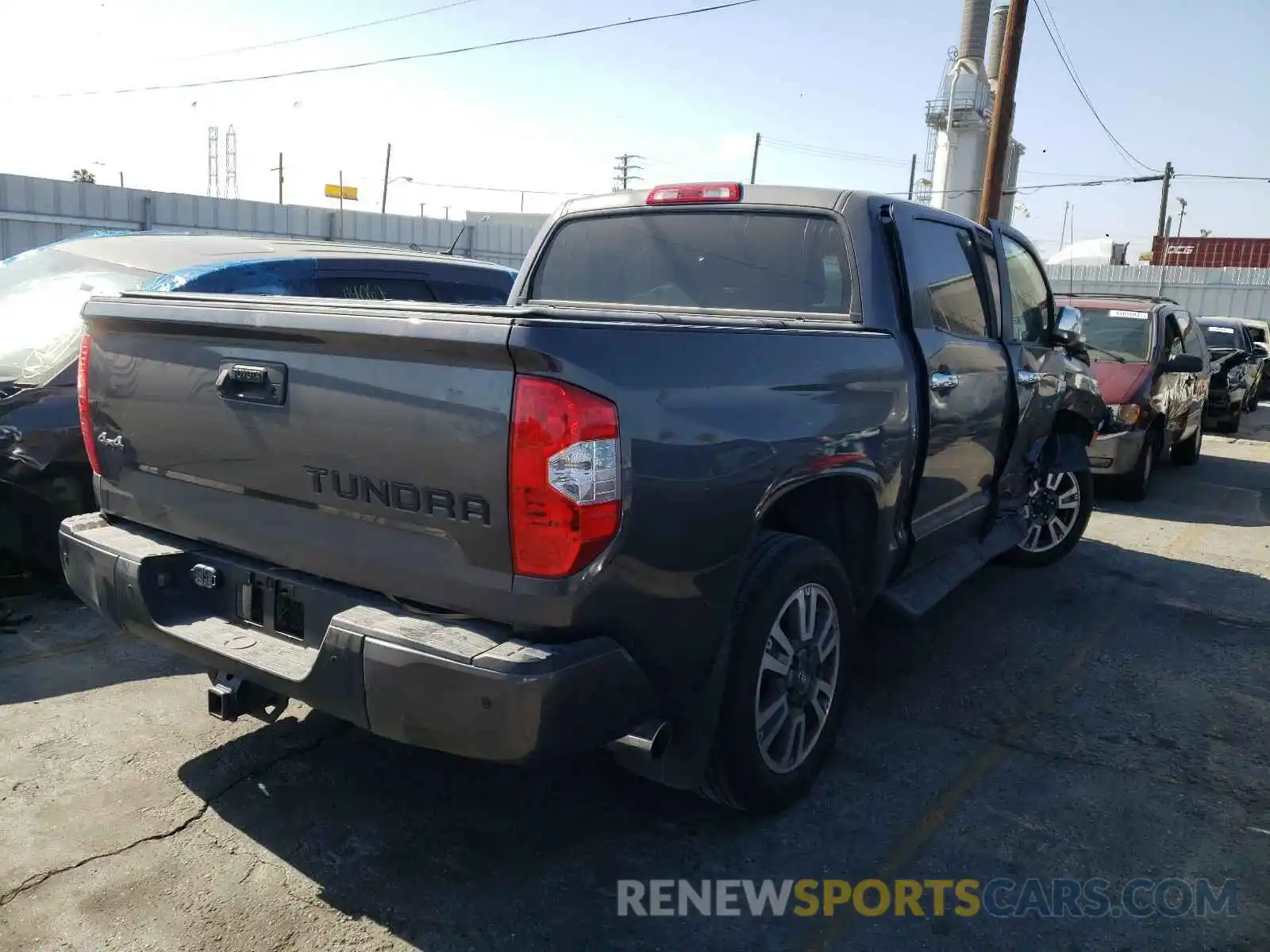 4 Photograph of a damaged car 5TFAY5F18KX804437 TOYOTA TUNDRA 2019