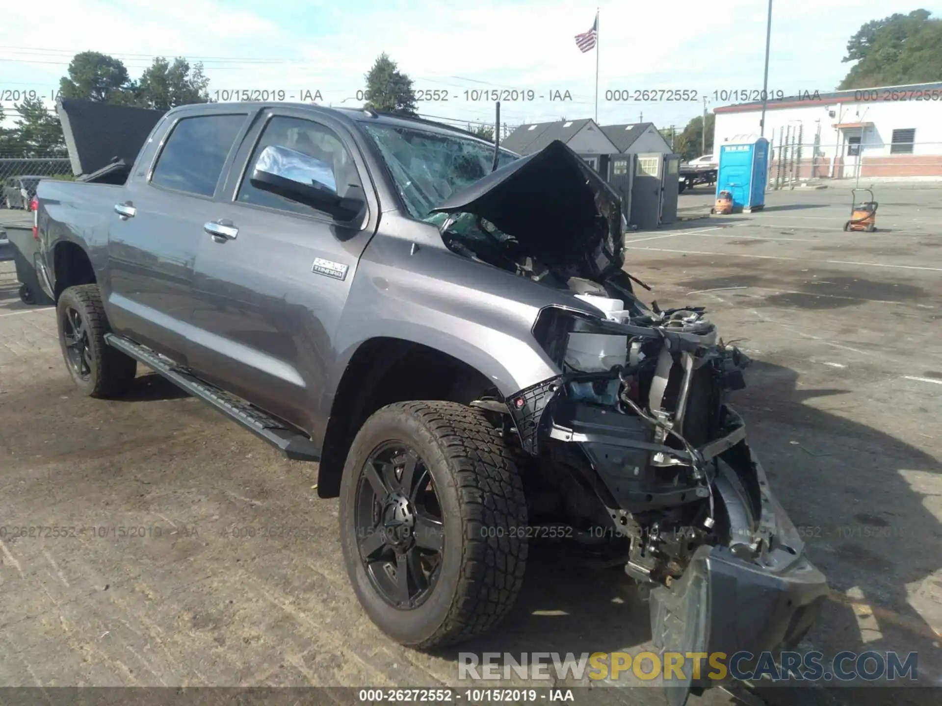 1 Photograph of a damaged car 5TFAY5F18KX815034 TOYOTA TUNDRA 2019