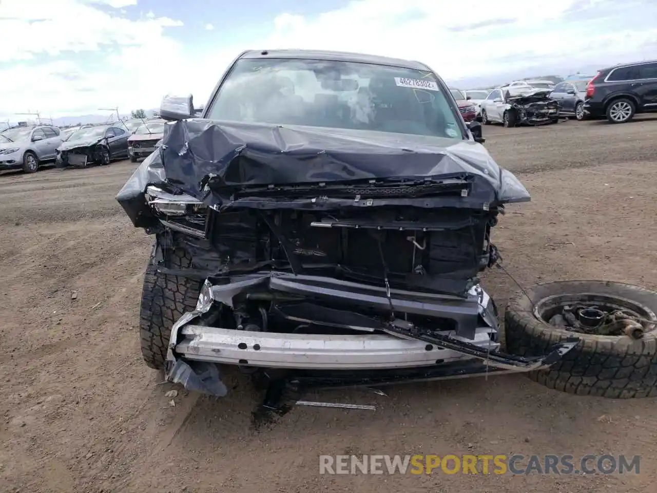 9 Photograph of a damaged car 5TFAY5F19KX827385 TOYOTA TUNDRA 2019