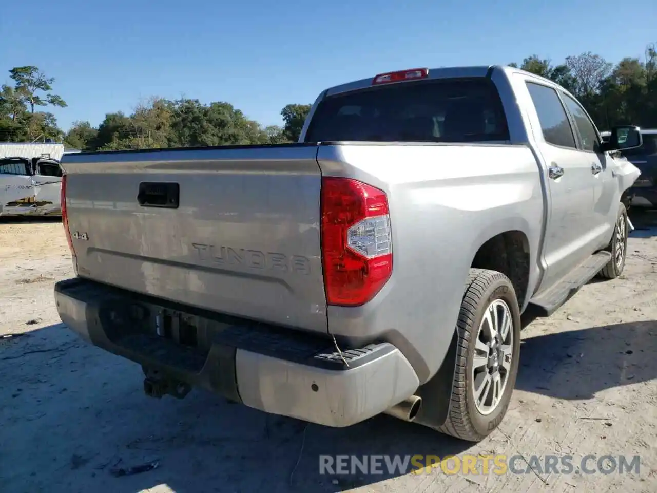 4 Photograph of a damaged car 5TFAY5F19KX829511 TOYOTA TUNDRA 2019