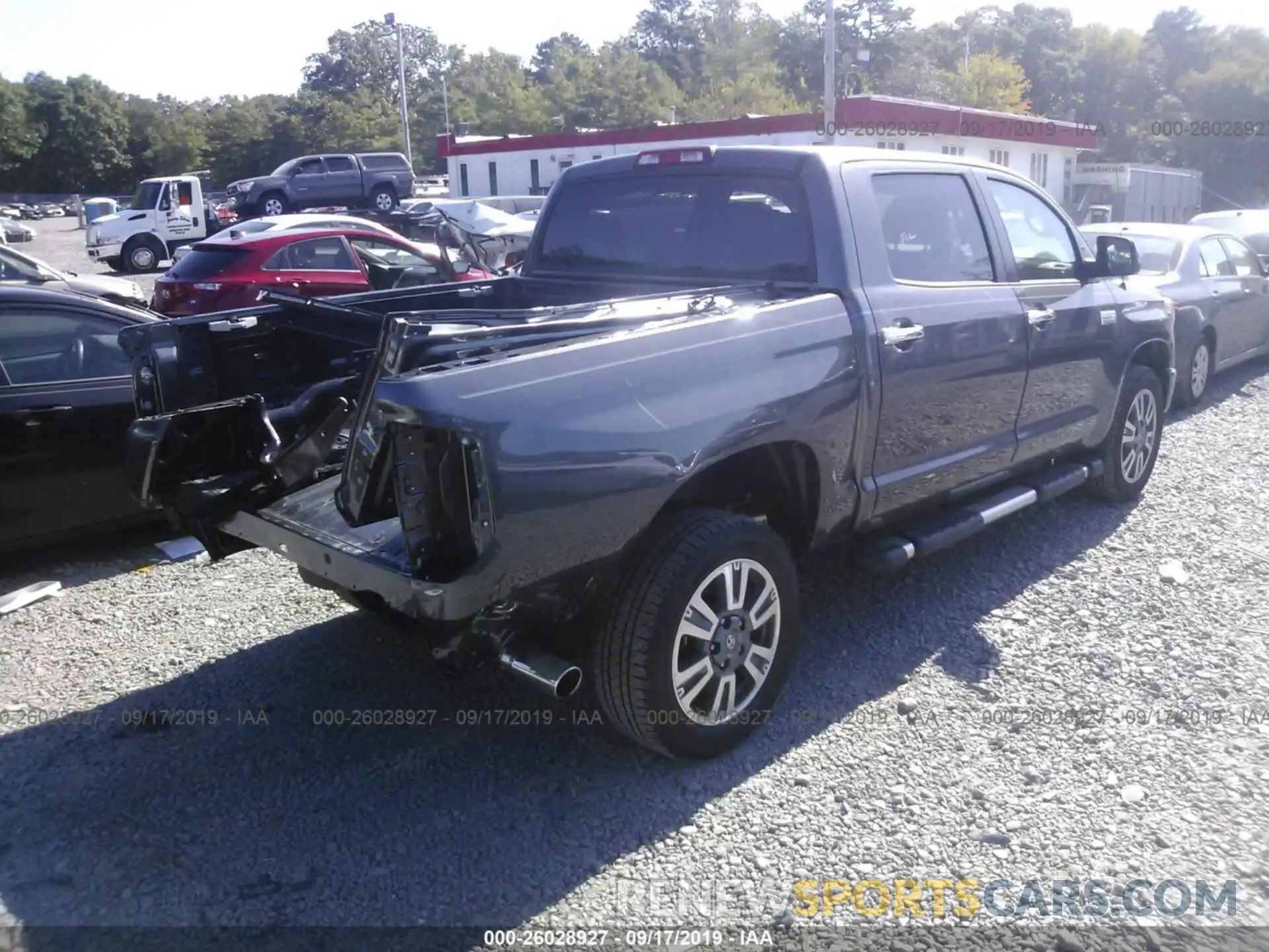 4 Photograph of a damaged car 5TFAY5F19KX842422 TOYOTA TUNDRA 2019