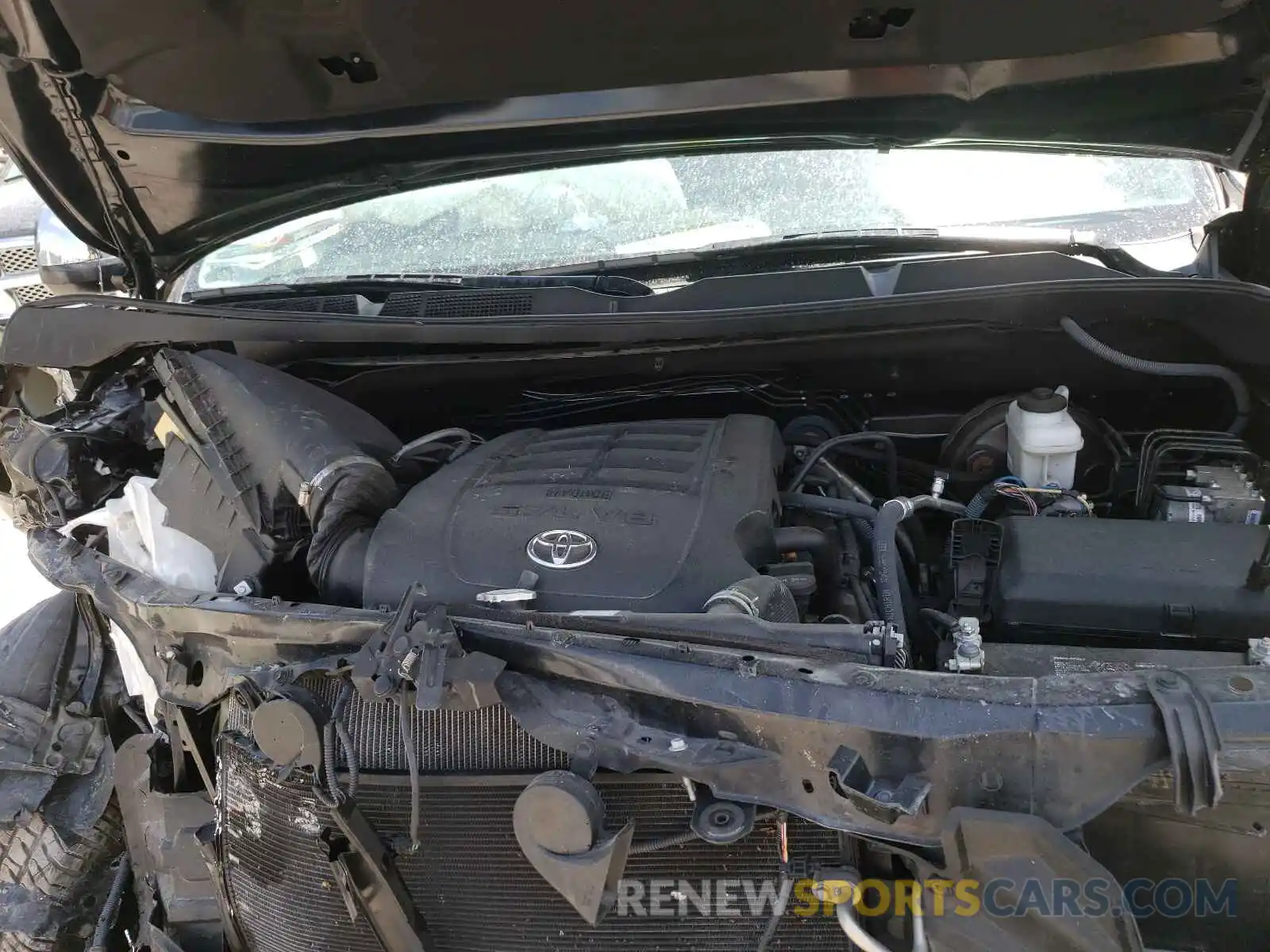 7 Photograph of a damaged car 5TFAY5F19KX862539 TOYOTA TUNDRA 2019