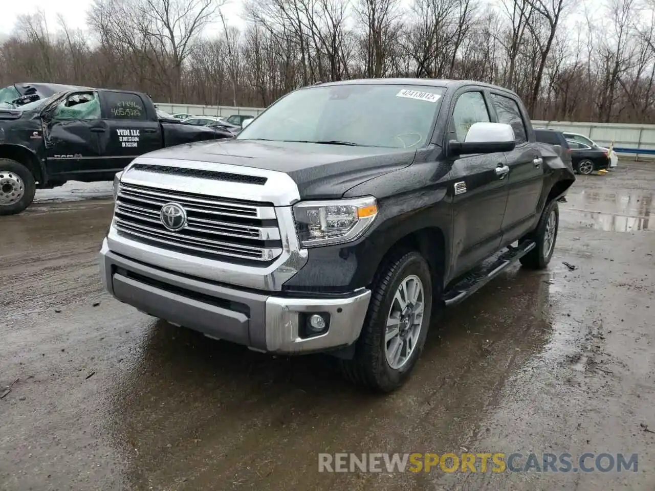 2 Photograph of a damaged car 5TFAY5F1XKX783297 TOYOTA TUNDRA 2019