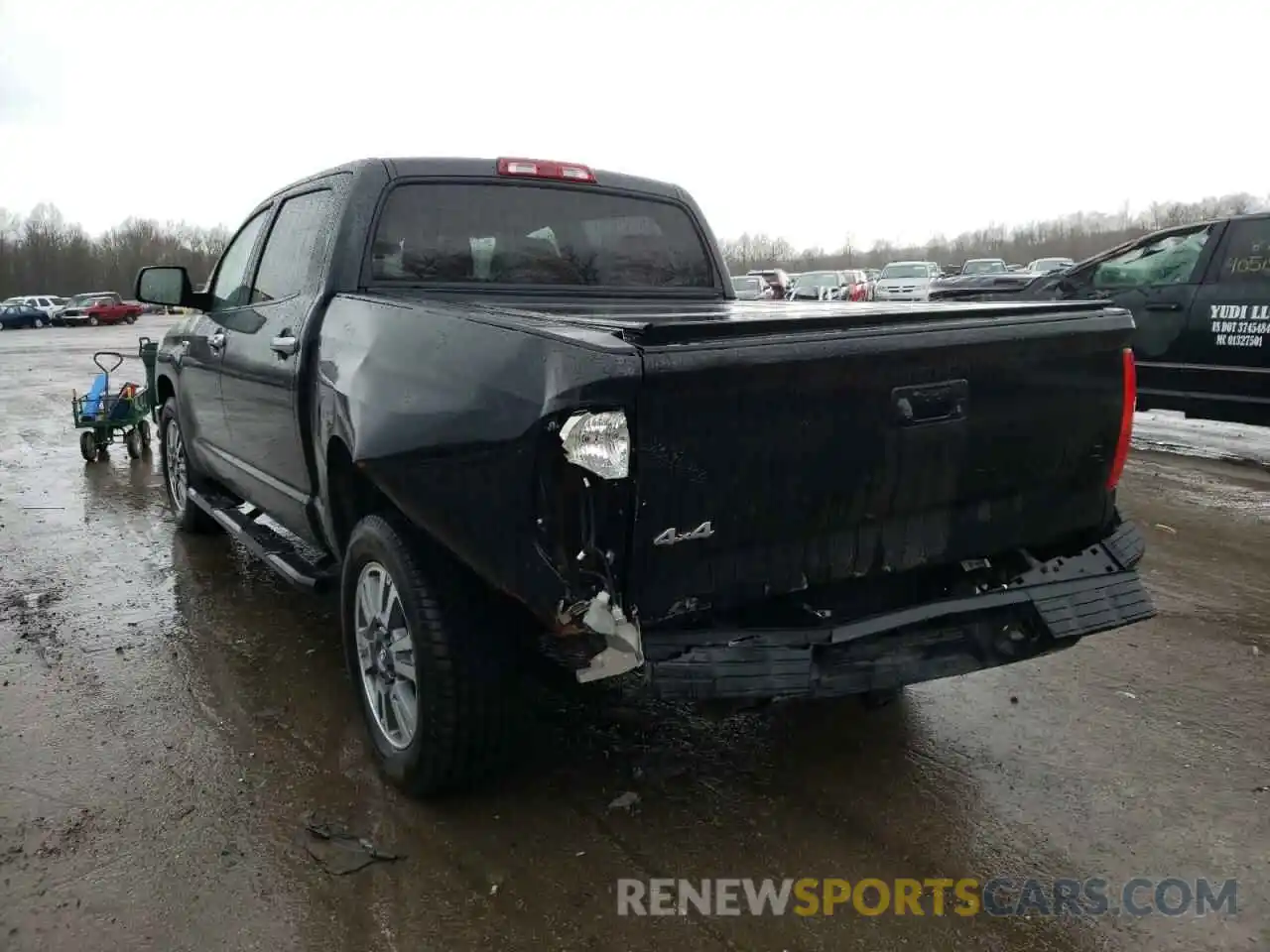 3 Photograph of a damaged car 5TFAY5F1XKX783297 TOYOTA TUNDRA 2019