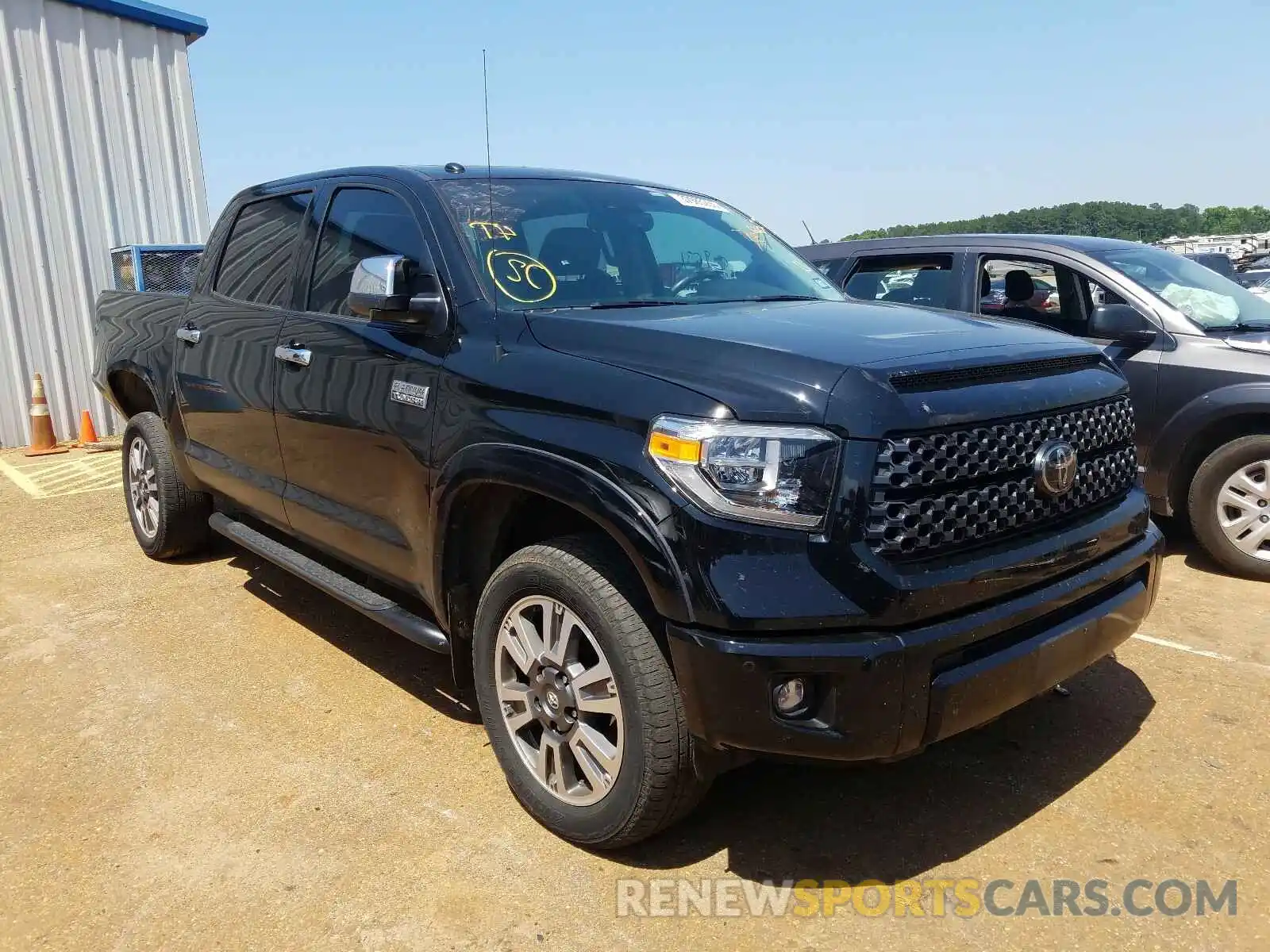 1 Photograph of a damaged car 5TFAY5F1XKX786667 TOYOTA TUNDRA 2019