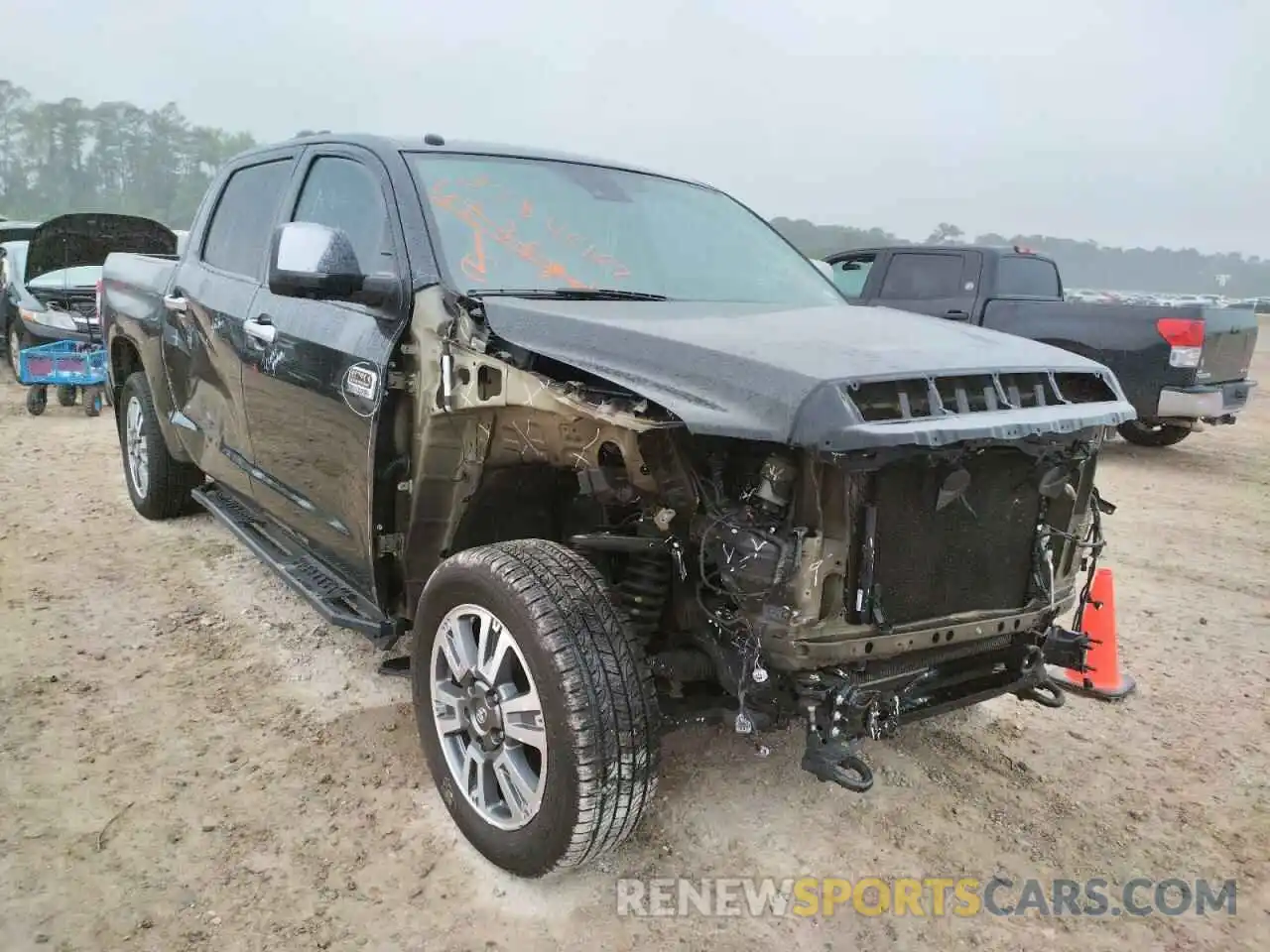 1 Photograph of a damaged car 5TFAY5F1XKX810739 TOYOTA TUNDRA 2019