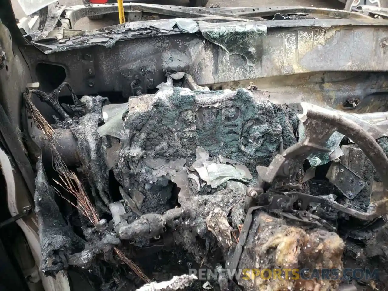 8 Photograph of a damaged car 5TFAY5F1XKX811275 TOYOTA TUNDRA 2019