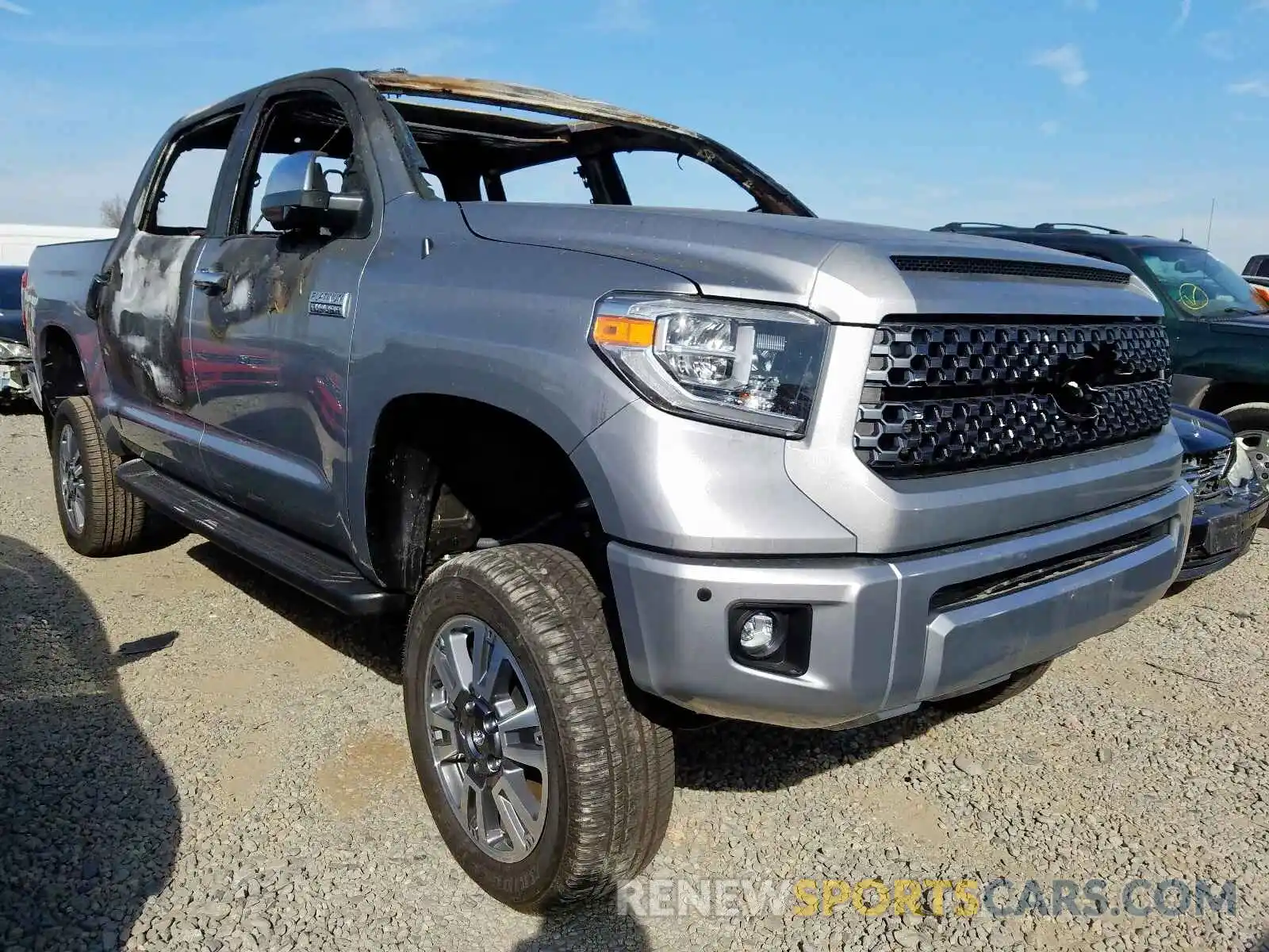 1 Photograph of a damaged car 5TFAY5F1XKX814953 TOYOTA TUNDRA 2019