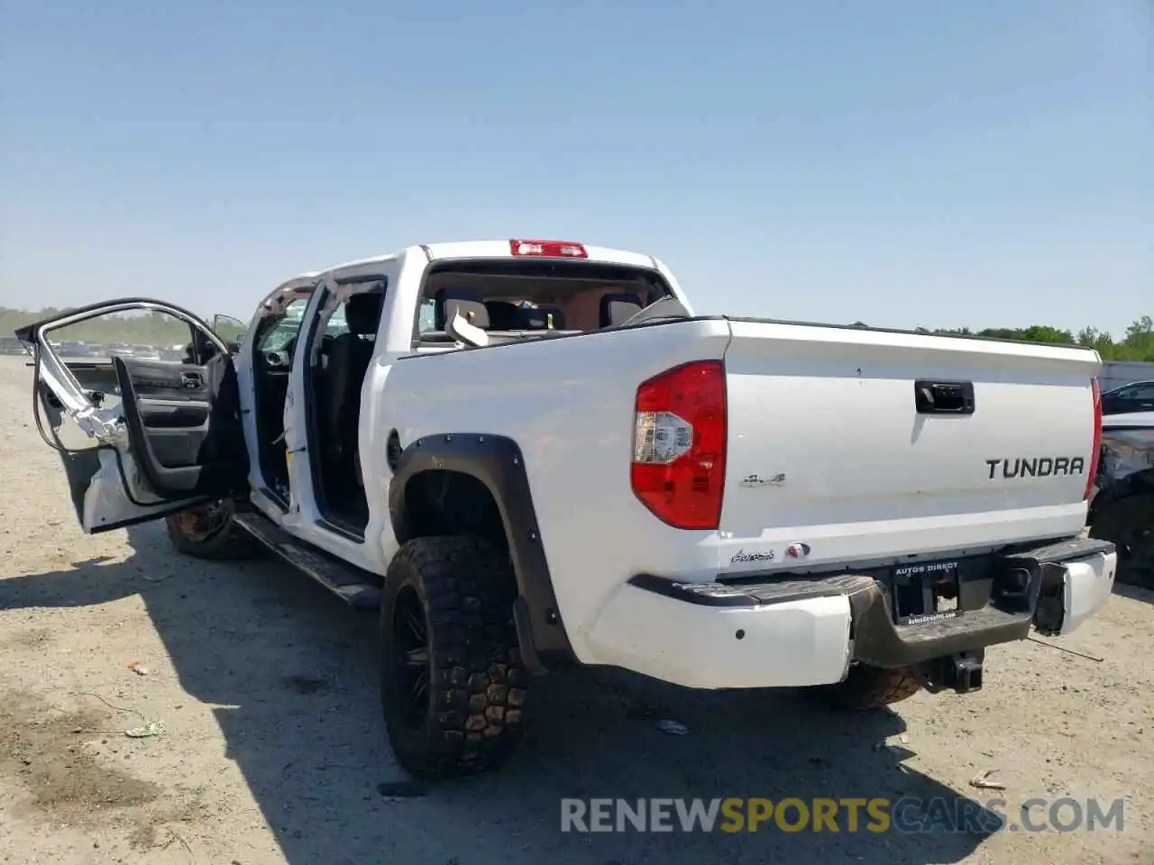 3 Photograph of a damaged car 5TFAY5F1XKX815388 TOYOTA TUNDRA 2019