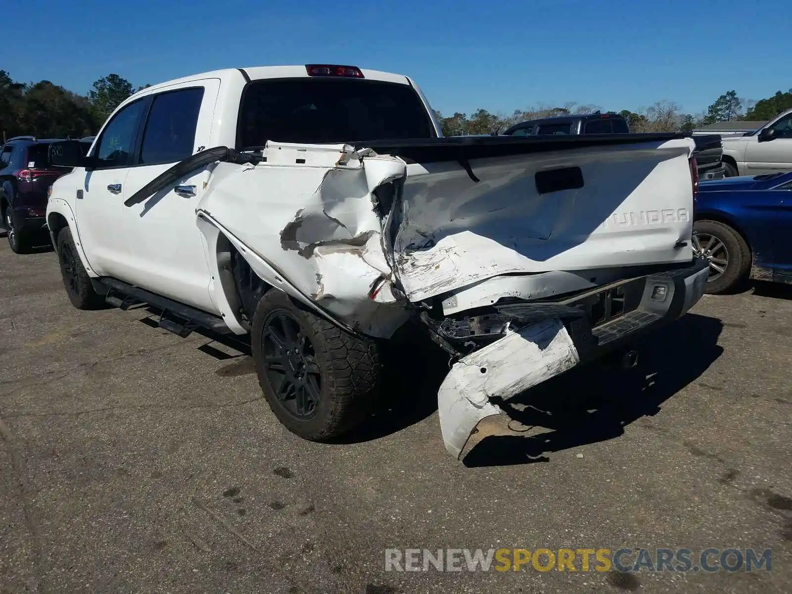 3 Photograph of a damaged car 5TFAY5F1XKX859522 TOYOTA TUNDRA 2019