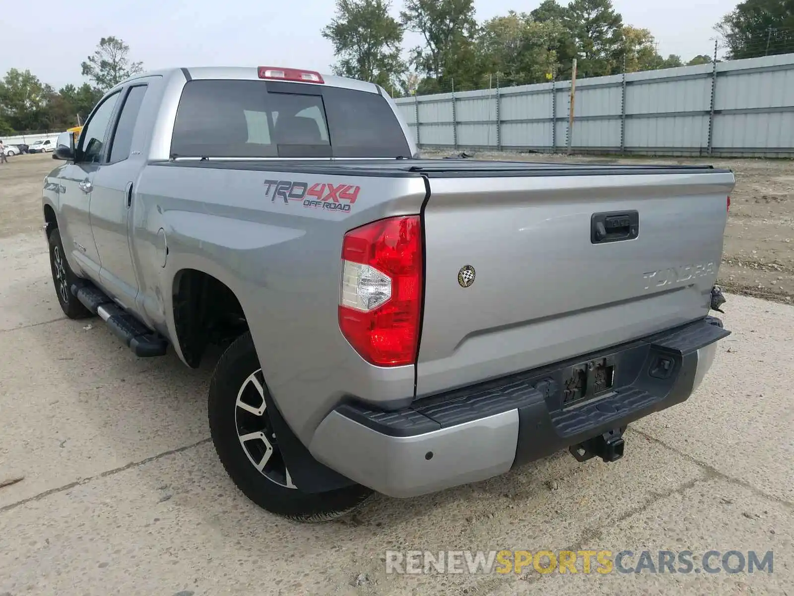 3 Photograph of a damaged car 5TFBY5F12KX784691 TOYOTA TUNDRA 2019