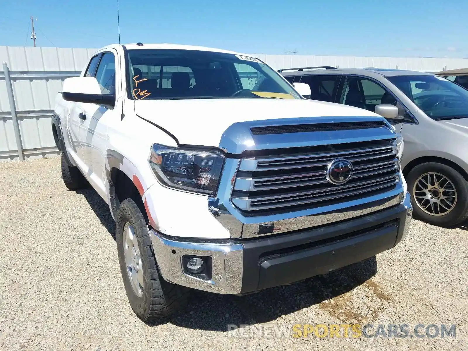 1 Photograph of a damaged car 5TFBY5F12KX845246 TOYOTA TUNDRA 2019