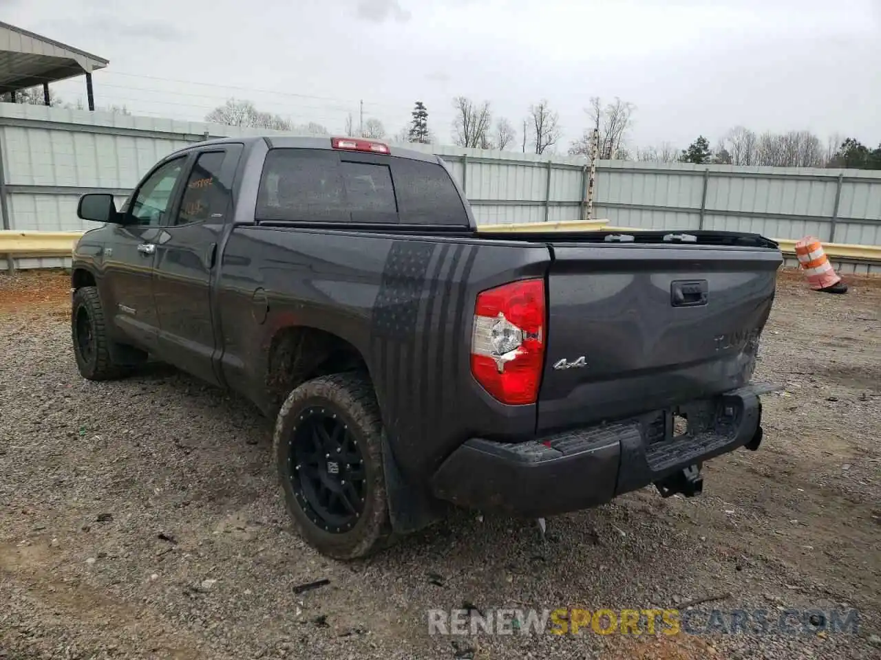 3 Photograph of a damaged car 5TFBY5F17KX787697 TOYOTA TUNDRA 2019