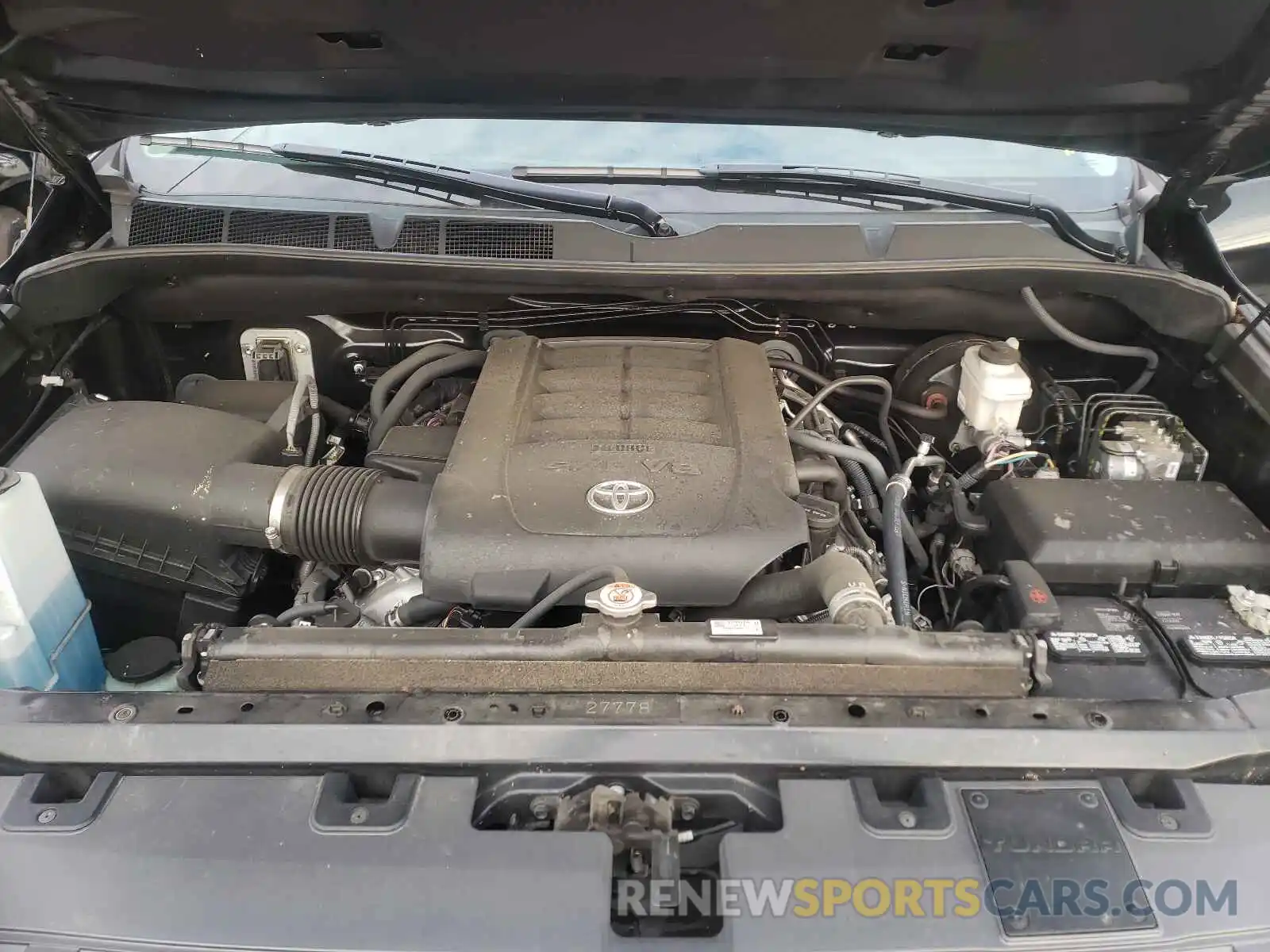 7 Photograph of a damaged car 5TFCY5F13KX025620 TOYOTA TUNDRA 2019