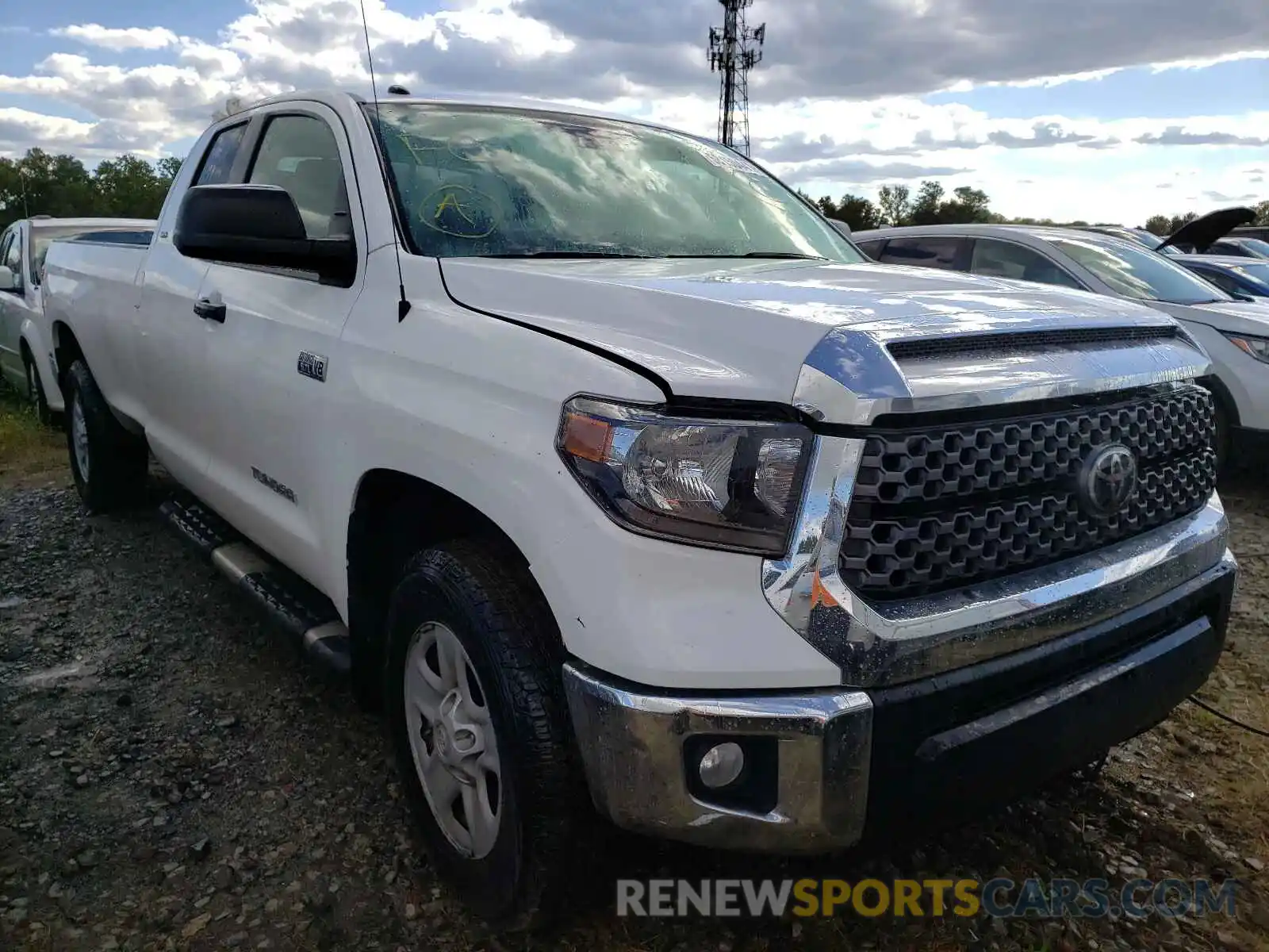 1 Photograph of a damaged car 5TFCY5F15KX024842 TOYOTA TUNDRA 2019