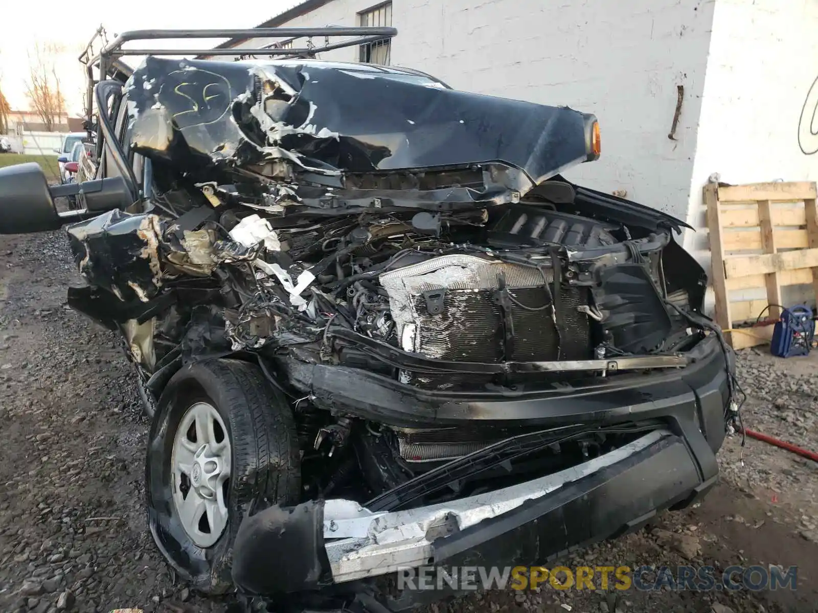 9 Фотография поврежденного автомобиля 5TFCY5F16KX024879 TOYOTA TUNDRA 2019