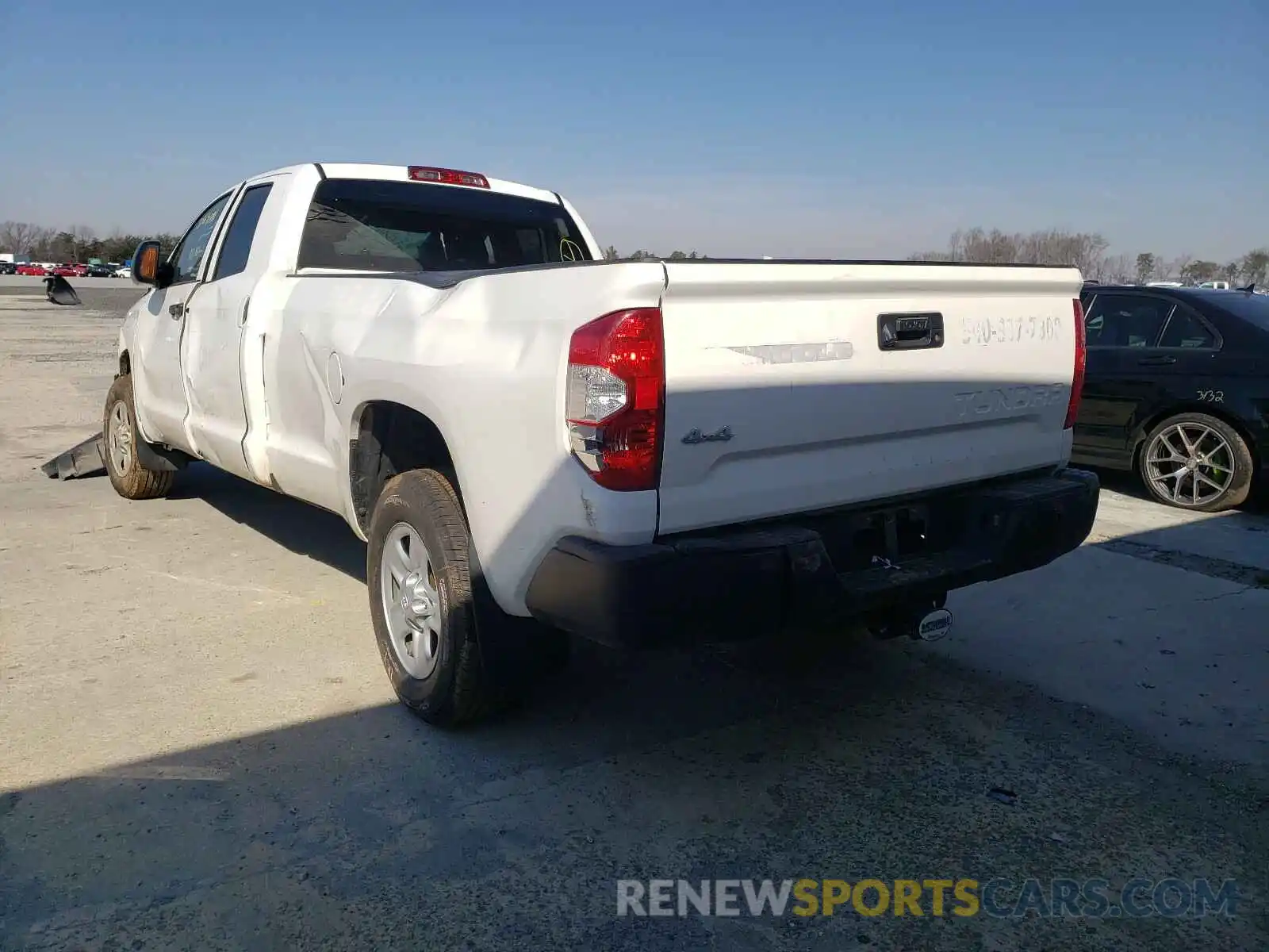 3 Photograph of a damaged car 5TFCY5F17KX024633 TOYOTA TUNDRA 2019